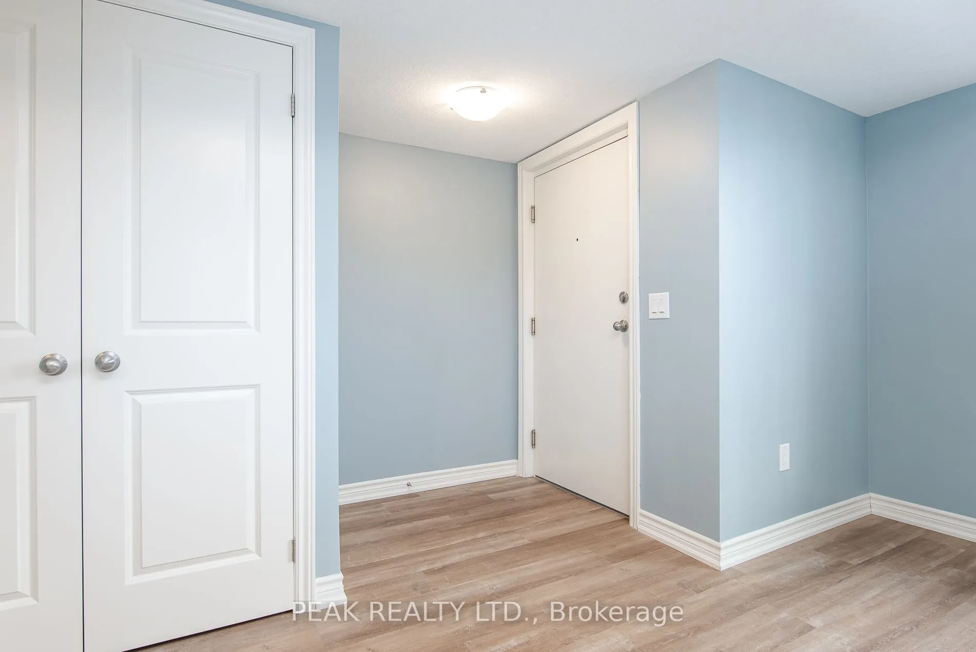 243 Chapel Hill Drive #54