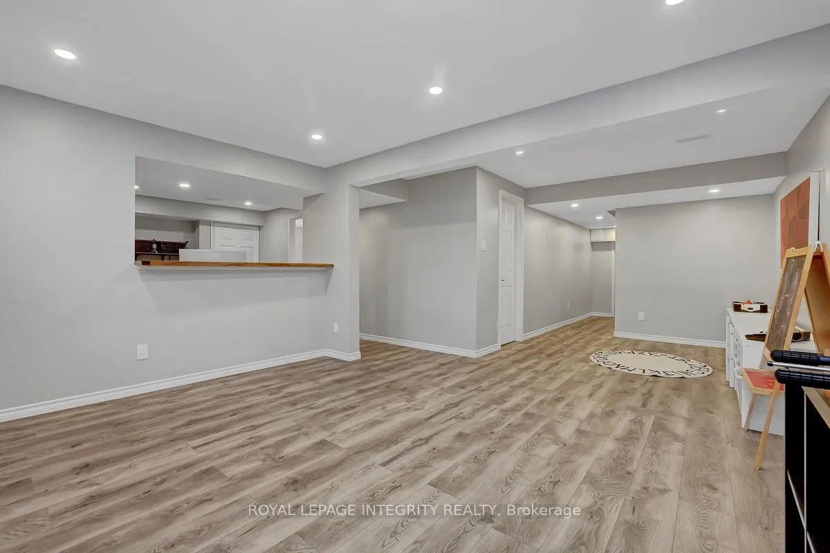 256 Ponderosa Street