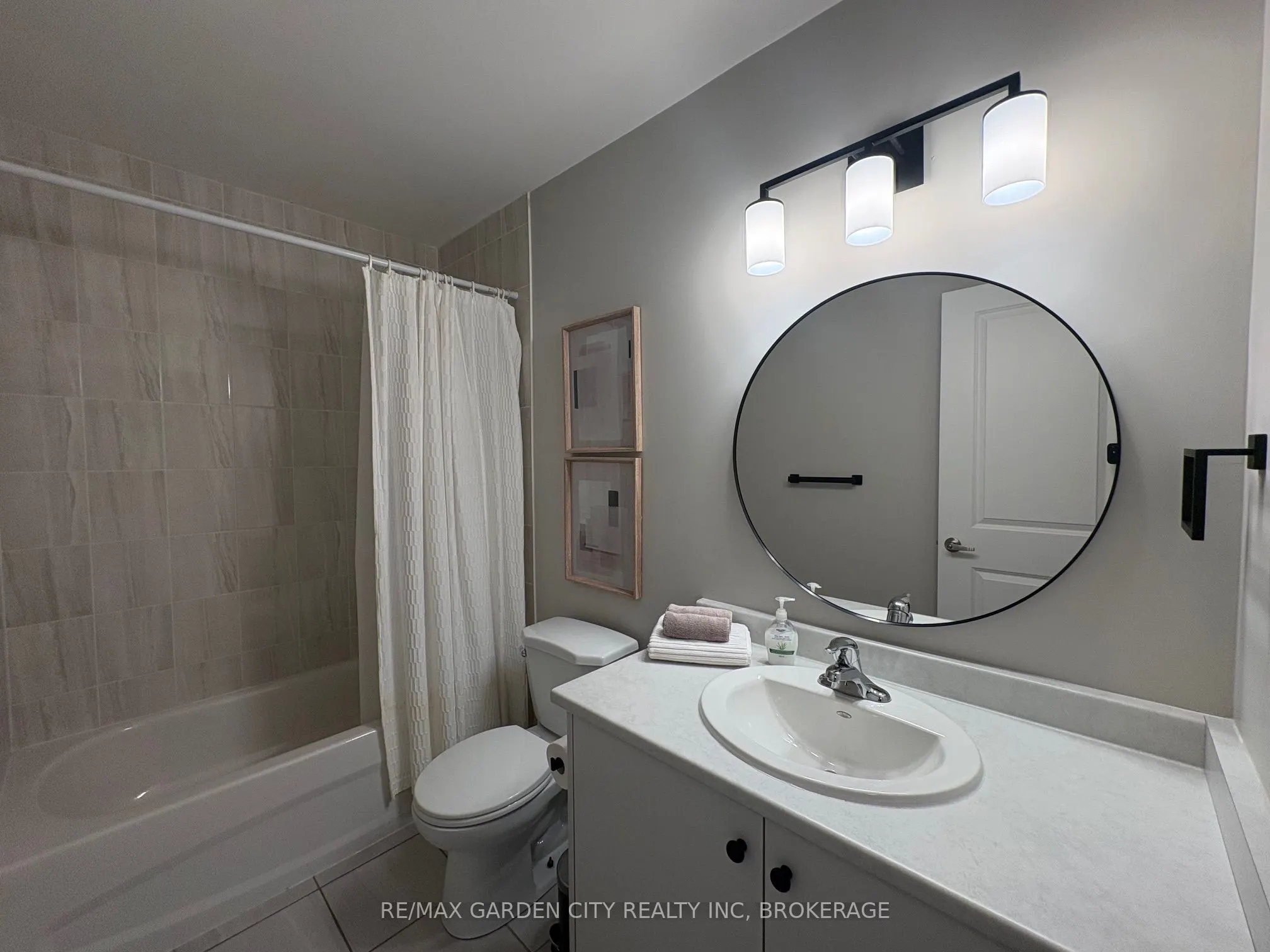 7460 BAYCREST Common
