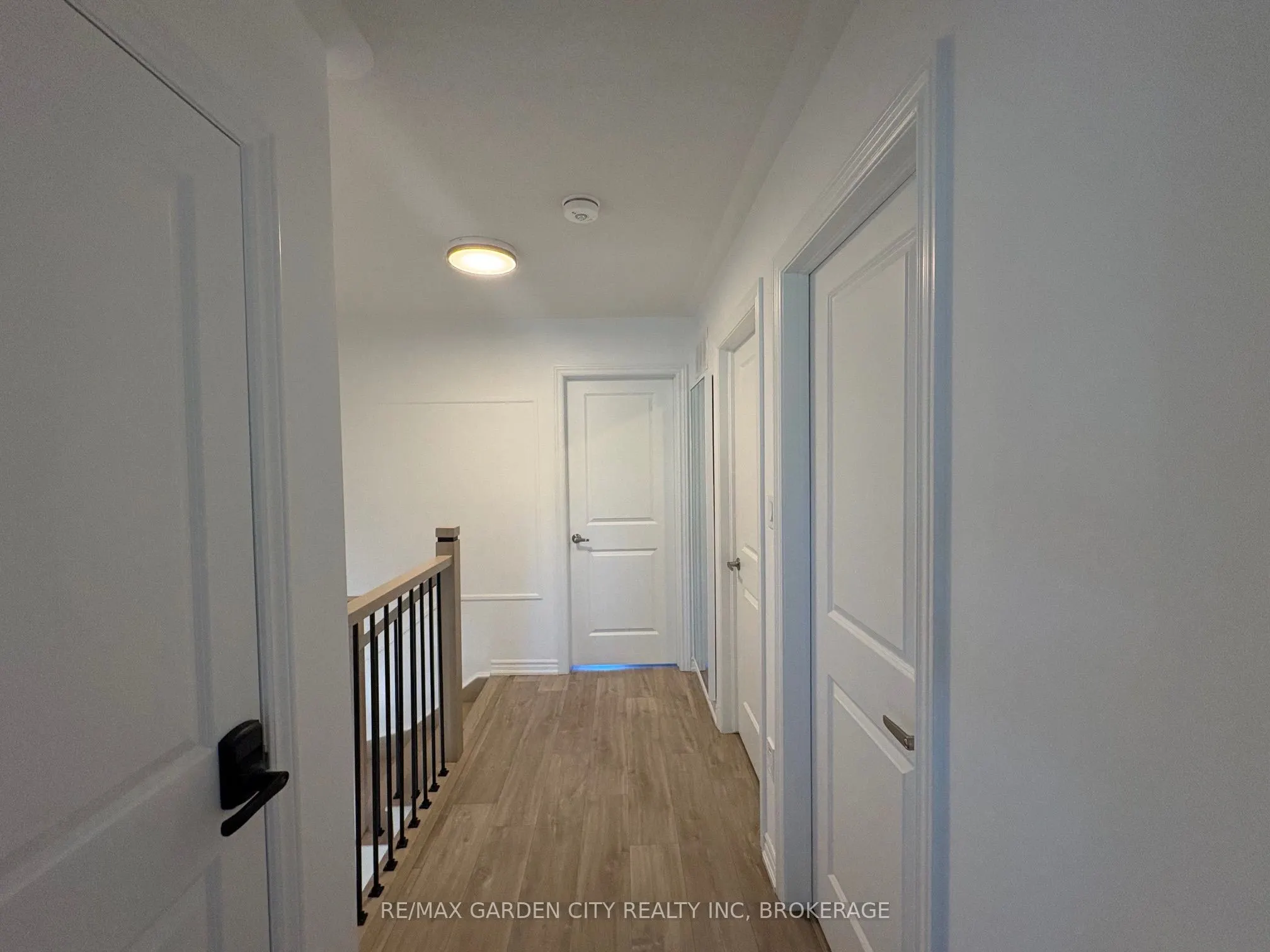 7460 BAYCREST Common