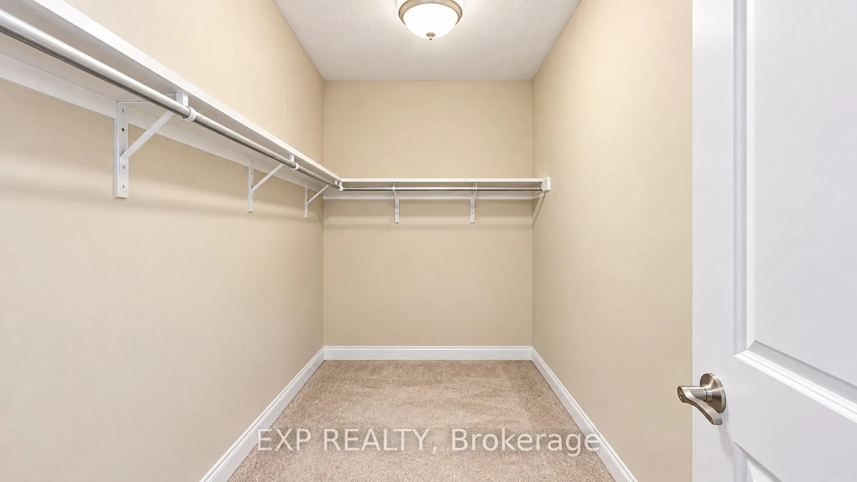 355 BEECHDROPS Drive #Upper