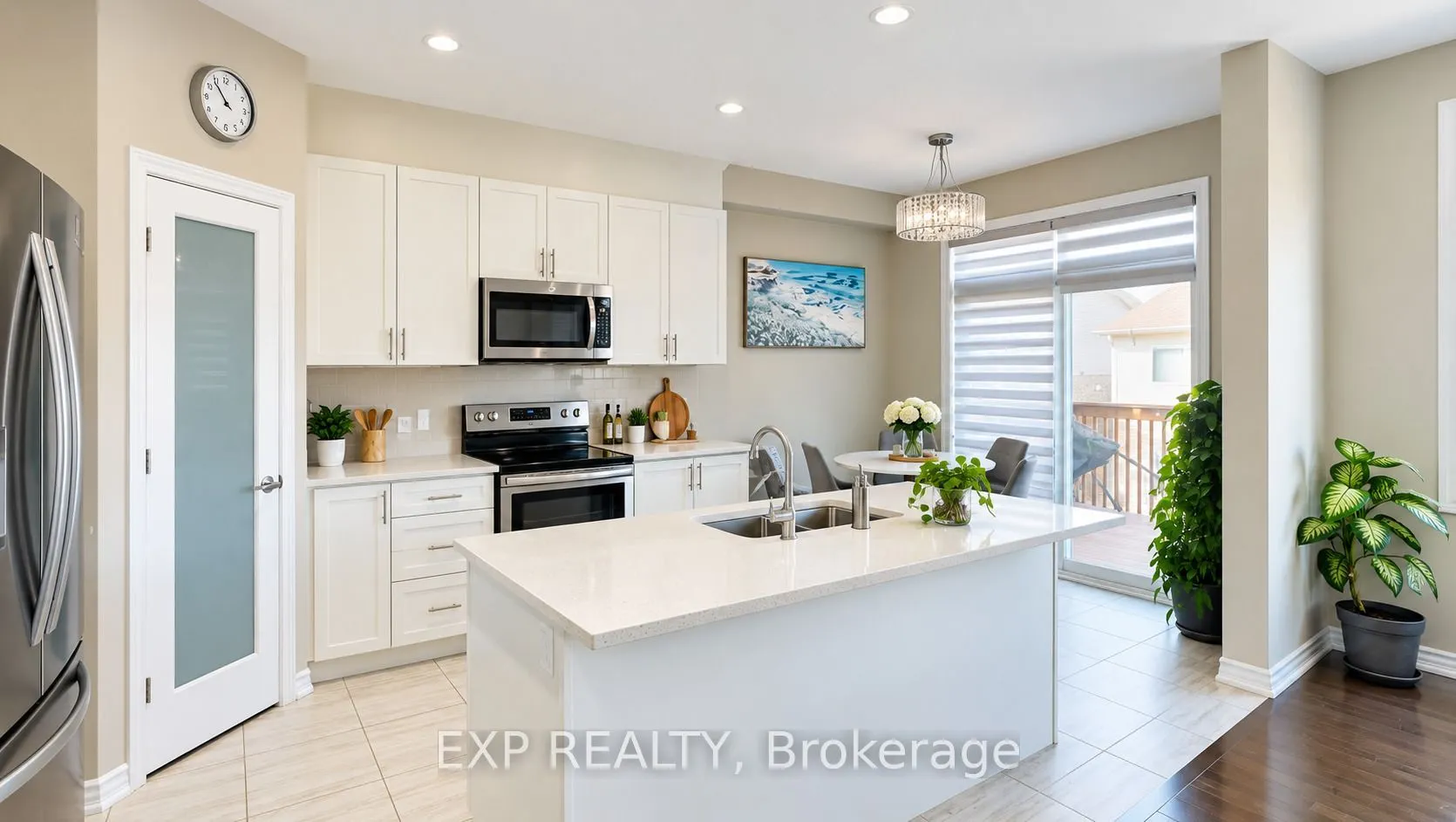 355 BEECHDROPS Drive #Upper