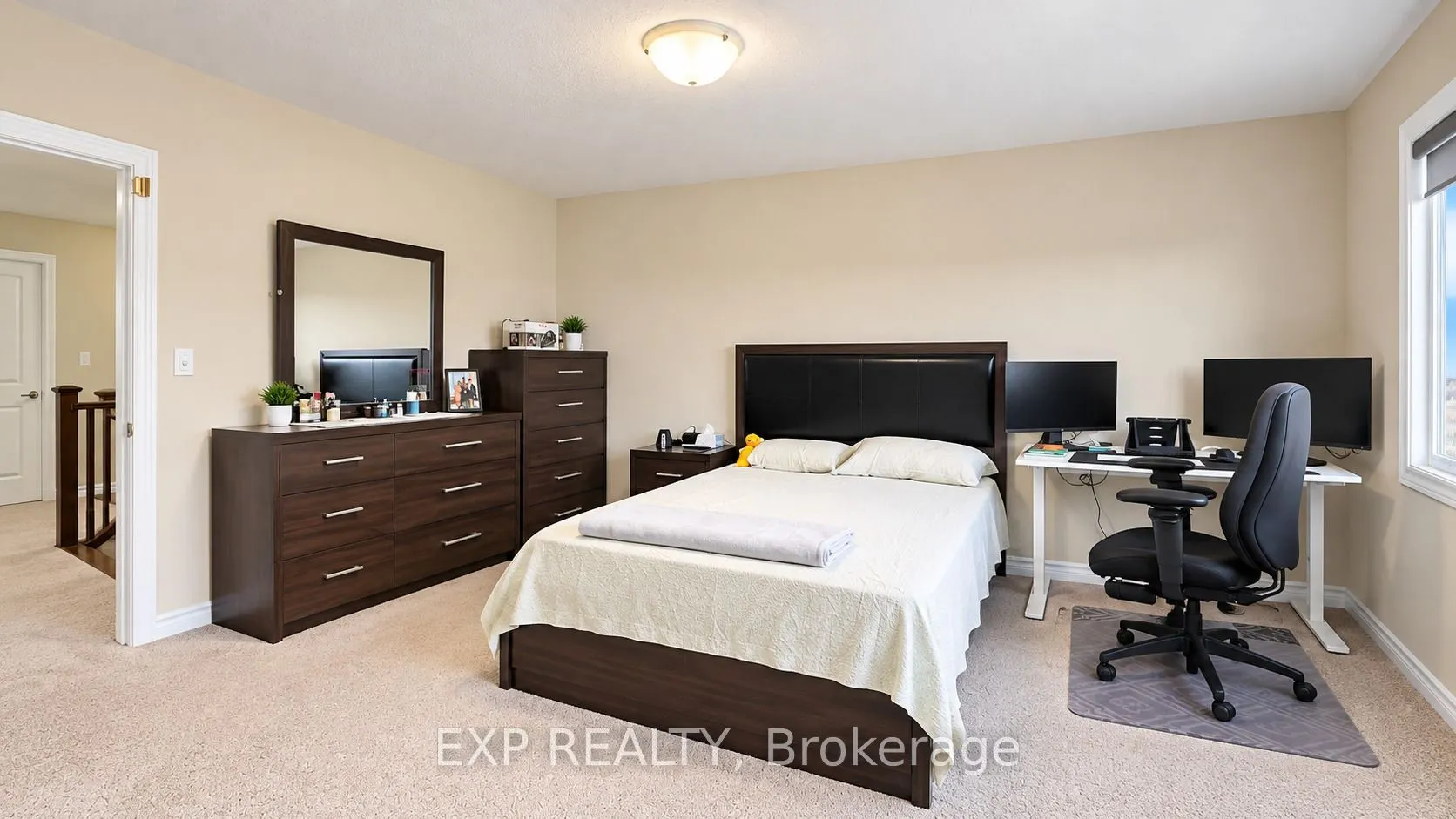 355 BEECHDROPS Drive #Upper