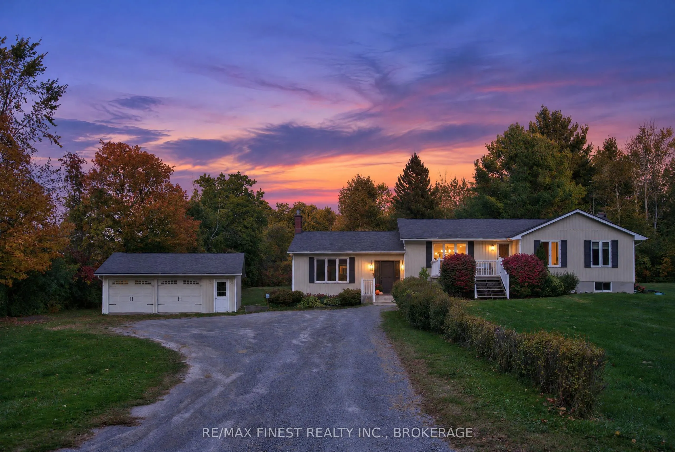 466 MacKenzie Road