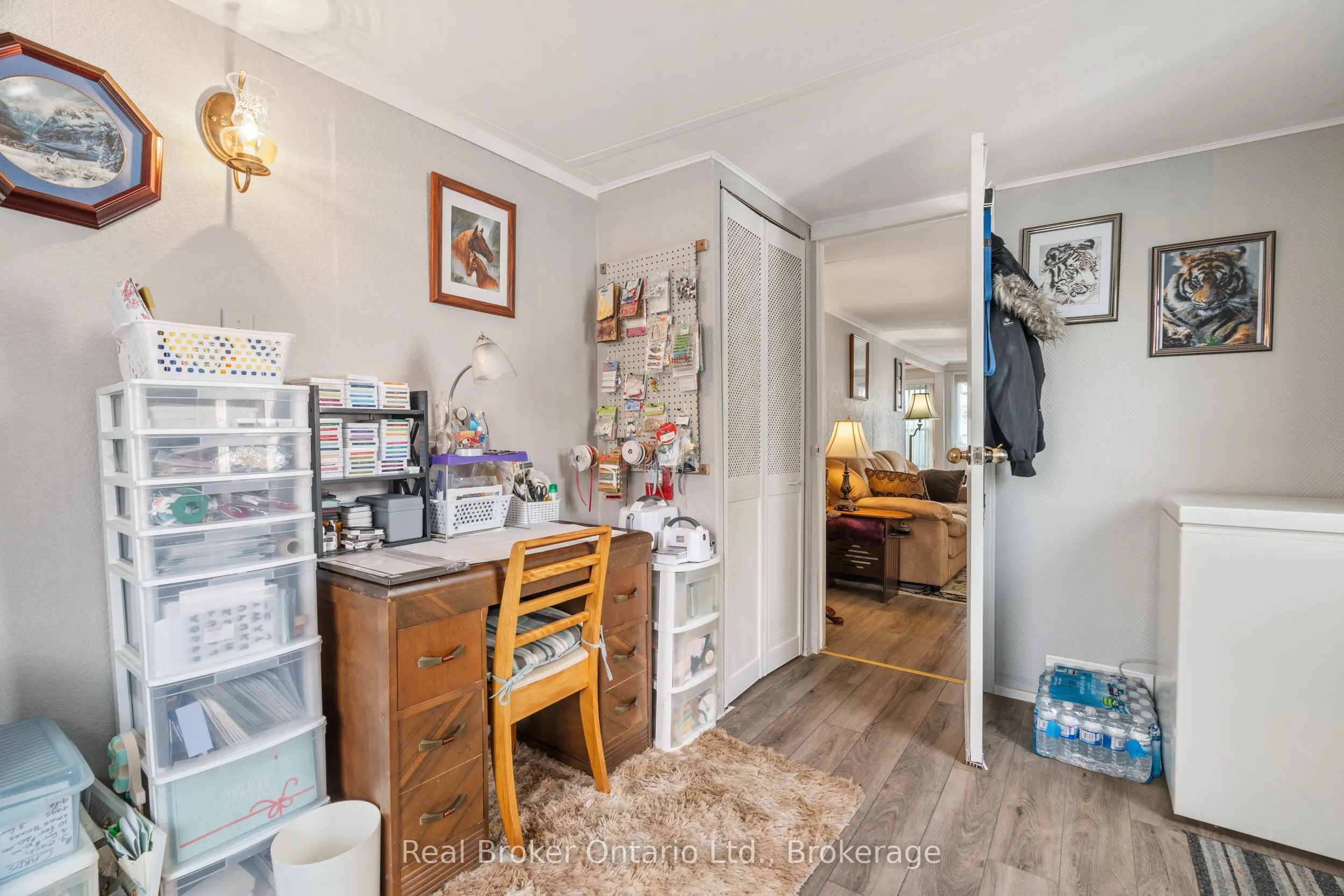 524 POPLAR Place