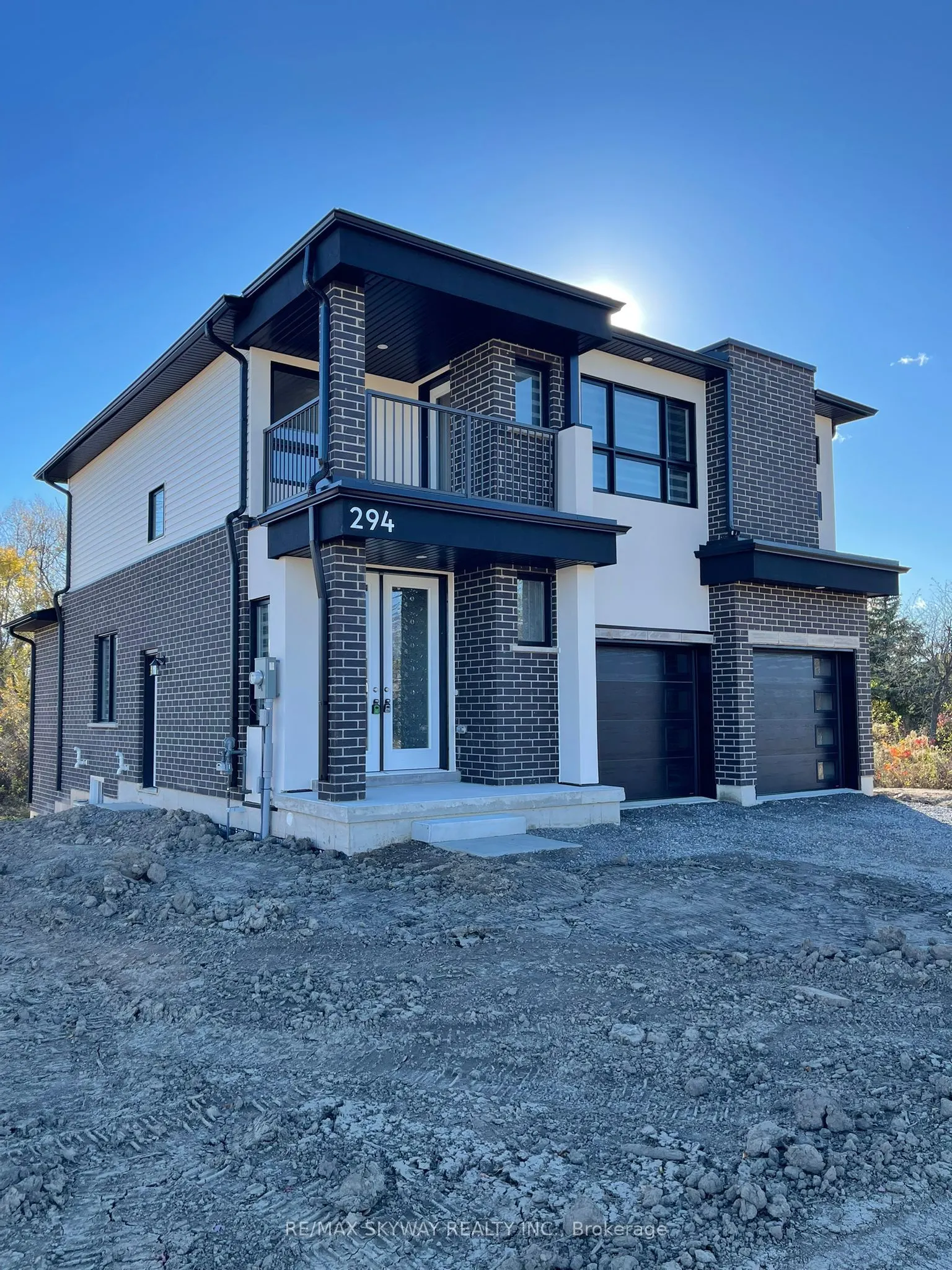 294 Wellandvale Drive