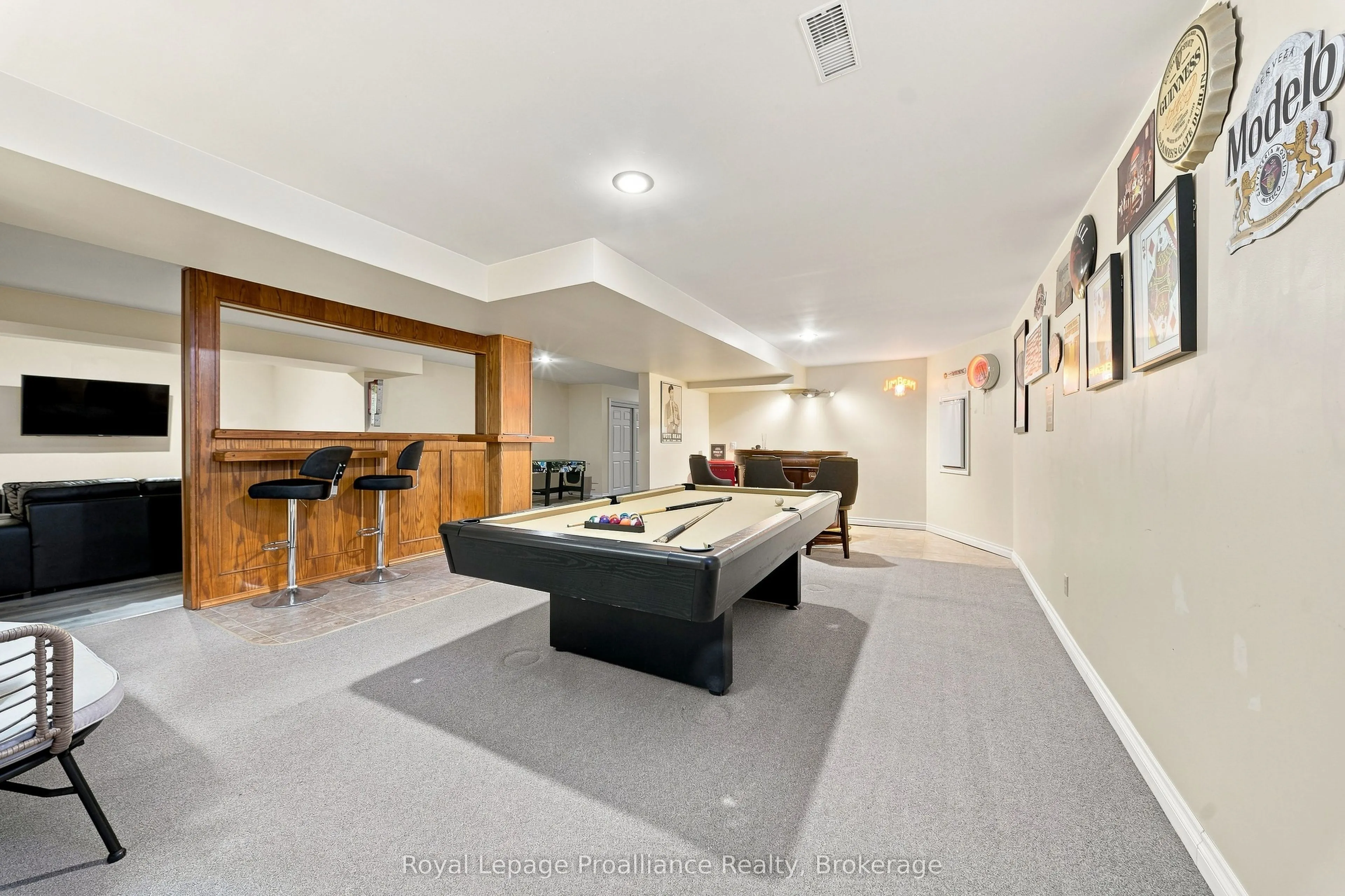 1296 Thrasher Road