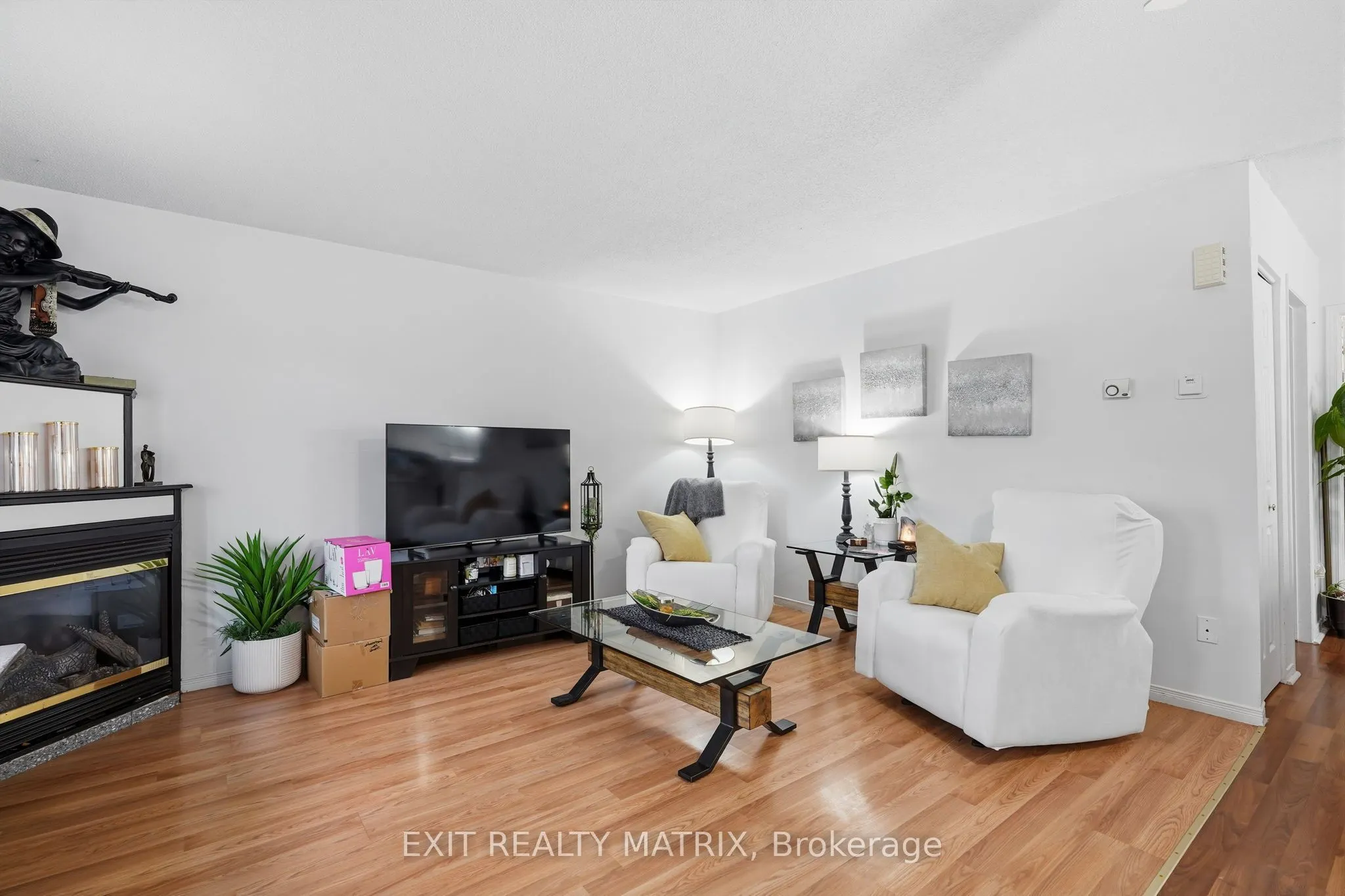 1021 Jacynthe Street