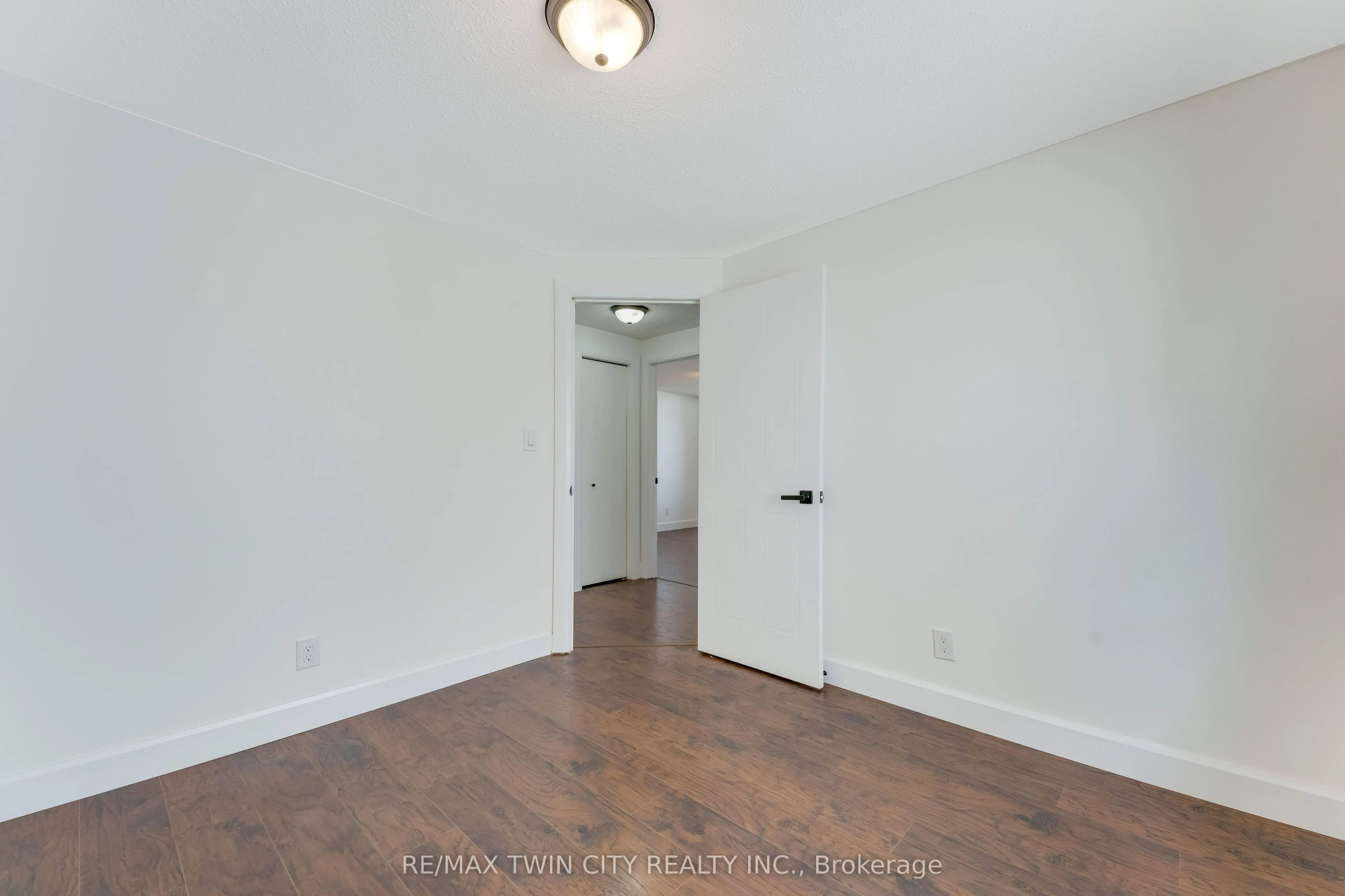 31 Swartz Street
