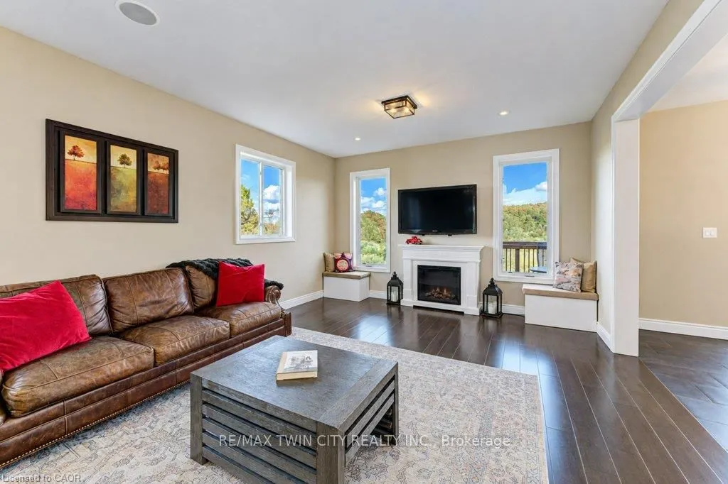 524 SUNDEW Drive