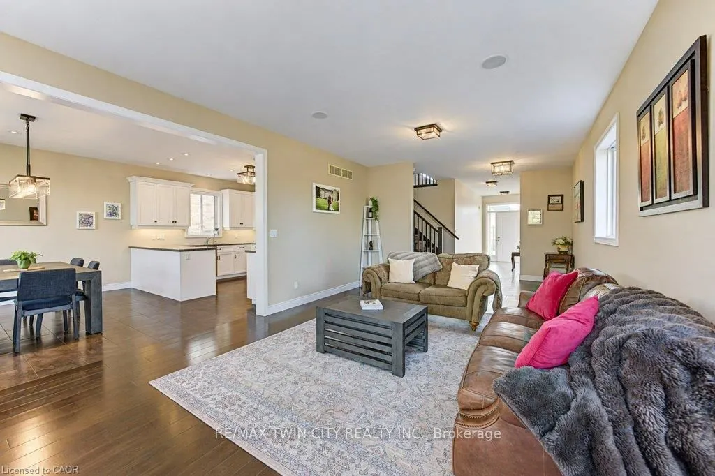 524 SUNDEW Drive