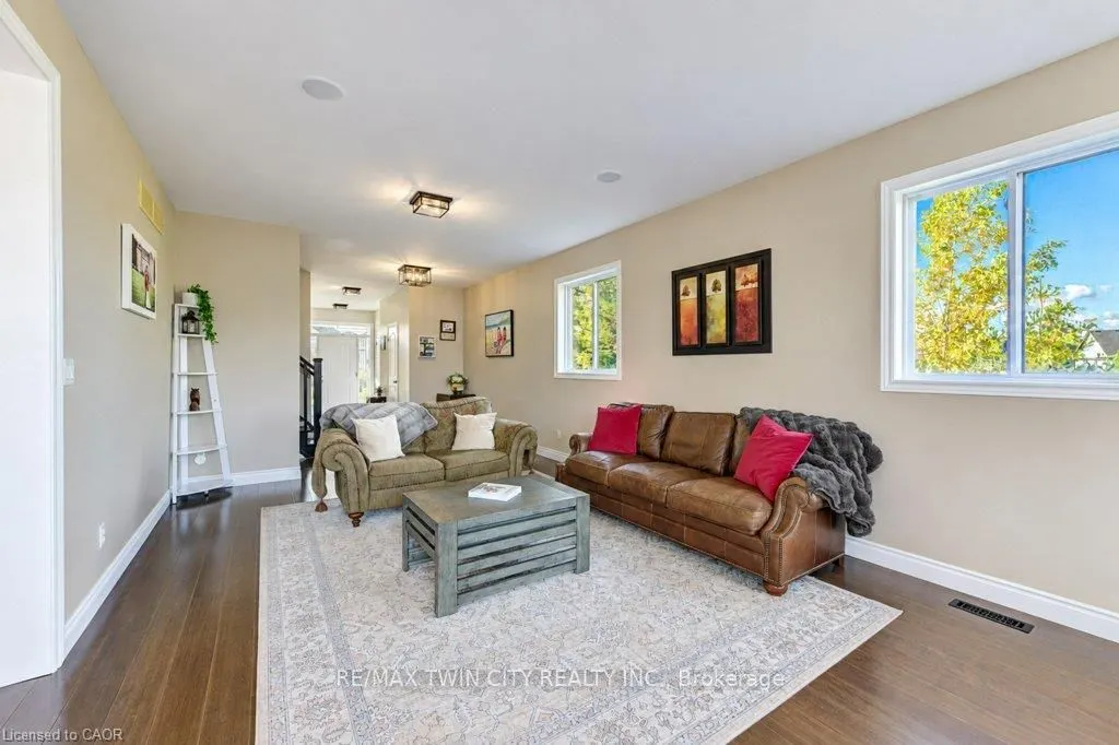 524 SUNDEW Drive