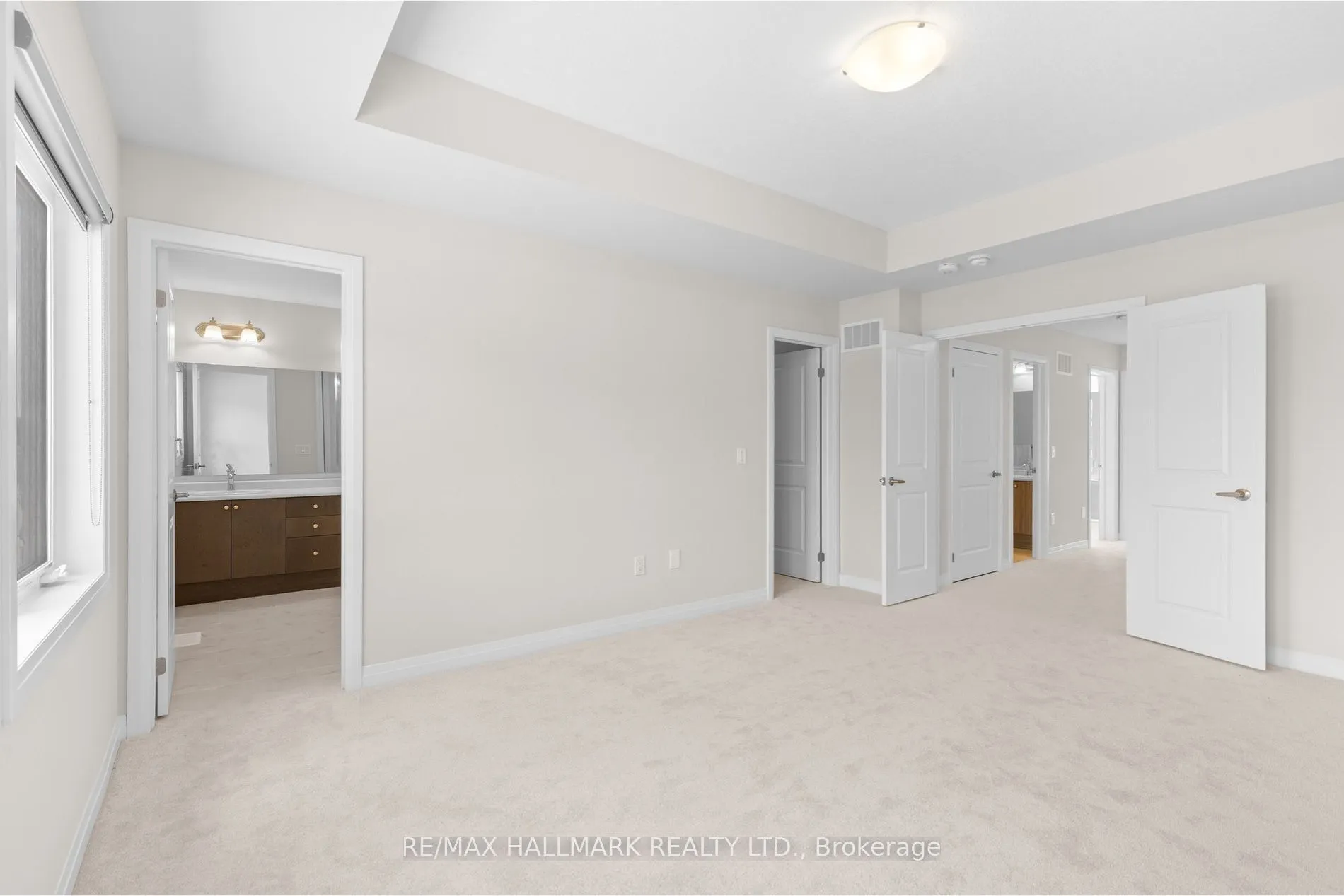16 Crossmore Crescent
