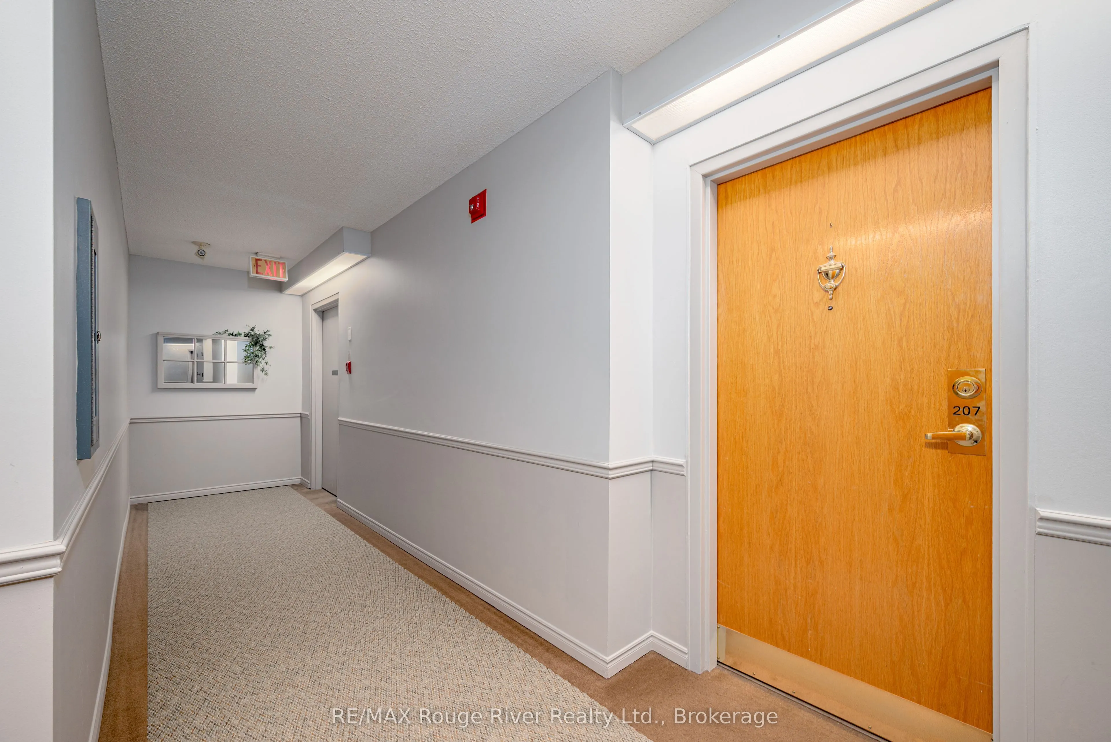 1 Heritage Way #207