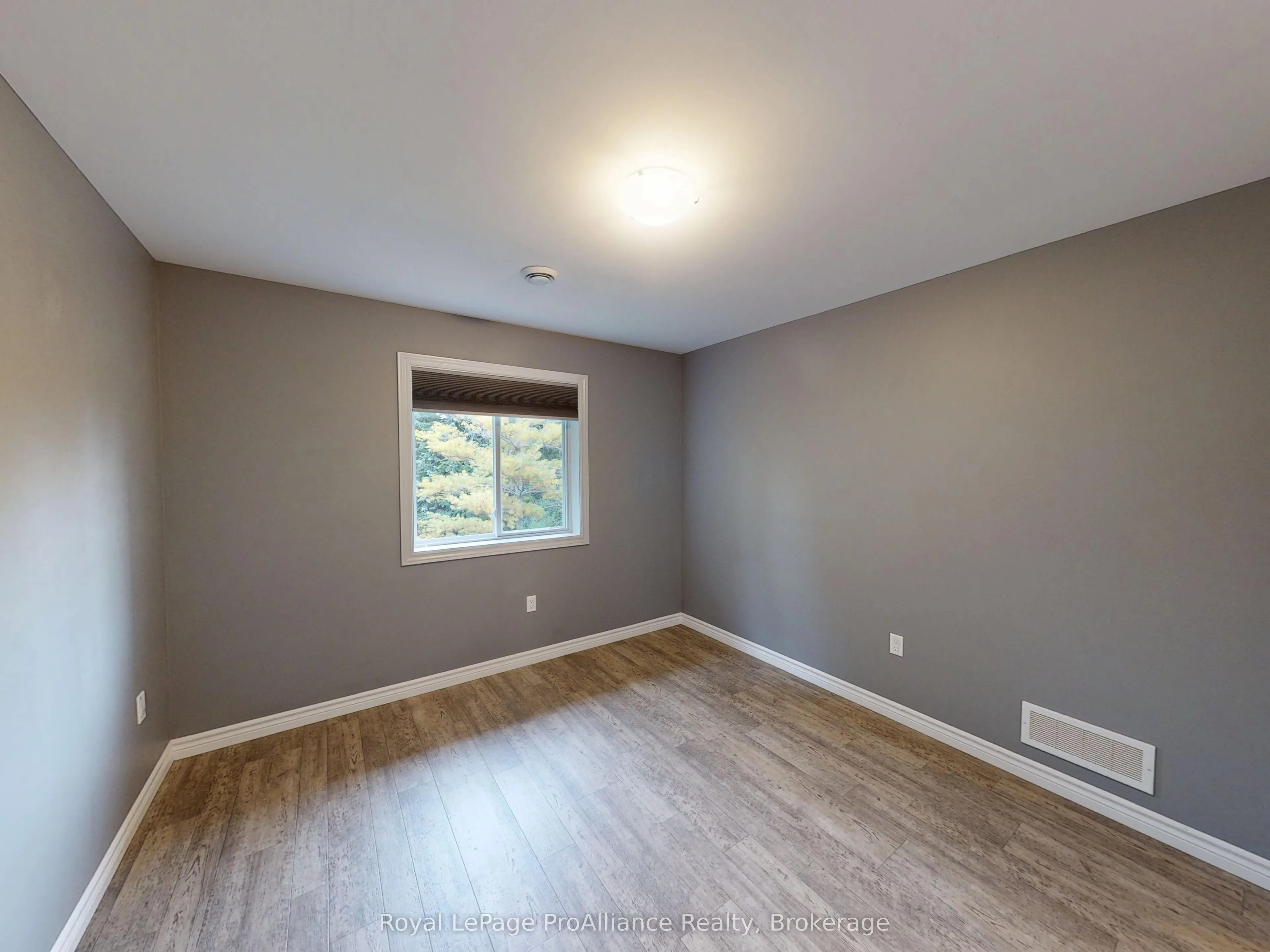70 Ridgeway Place