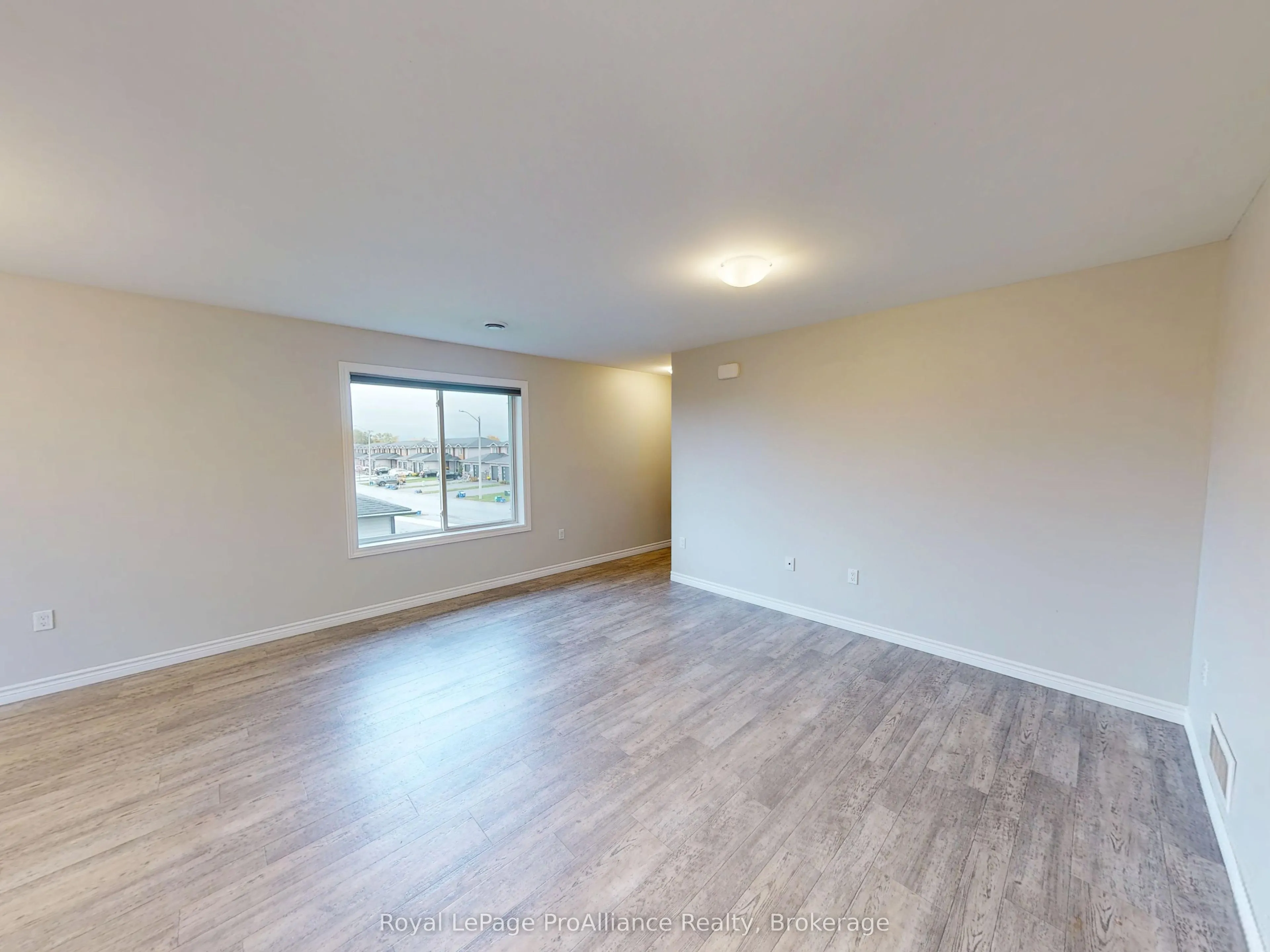 70 Ridgeway Place