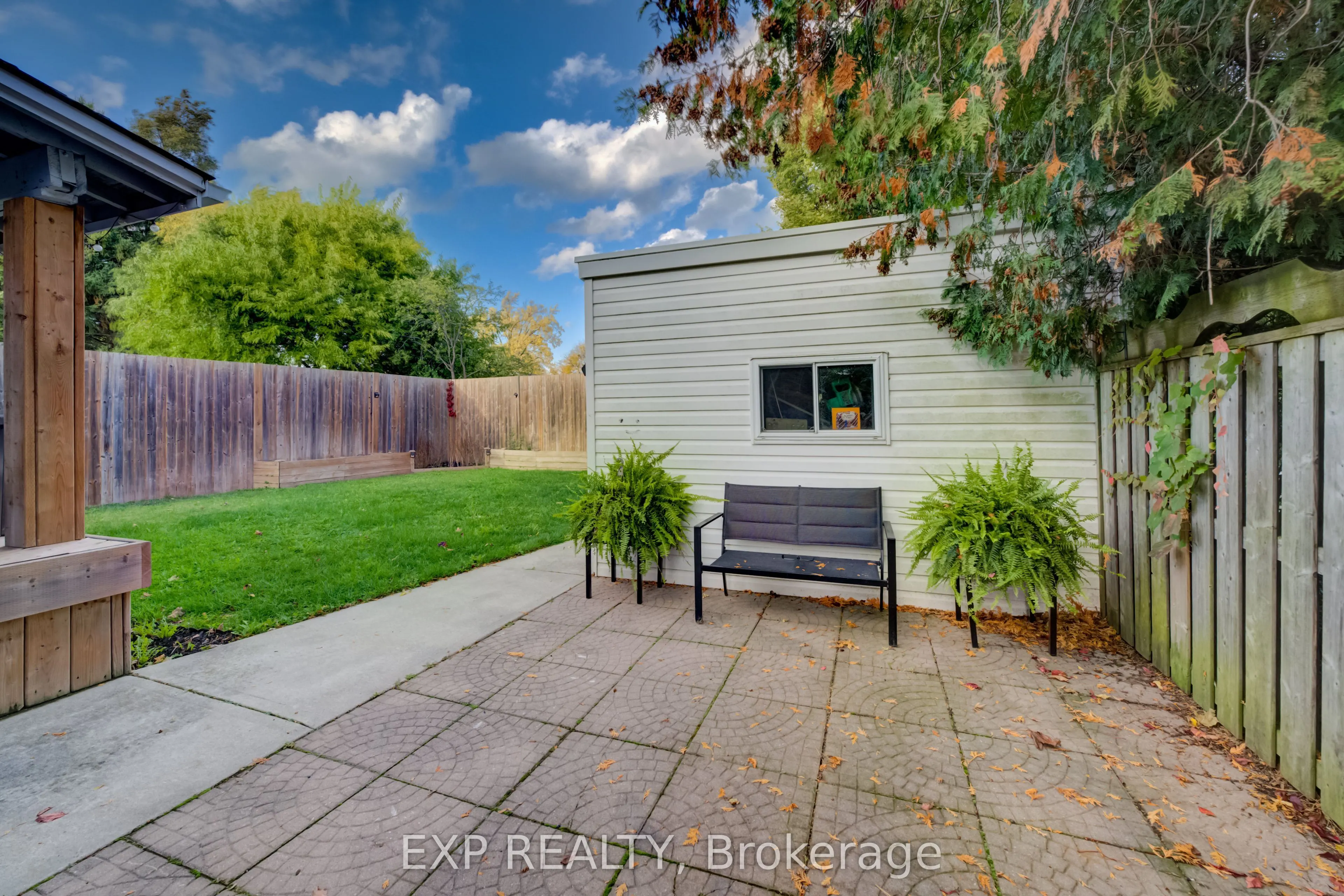 36 Crestwood Avenue