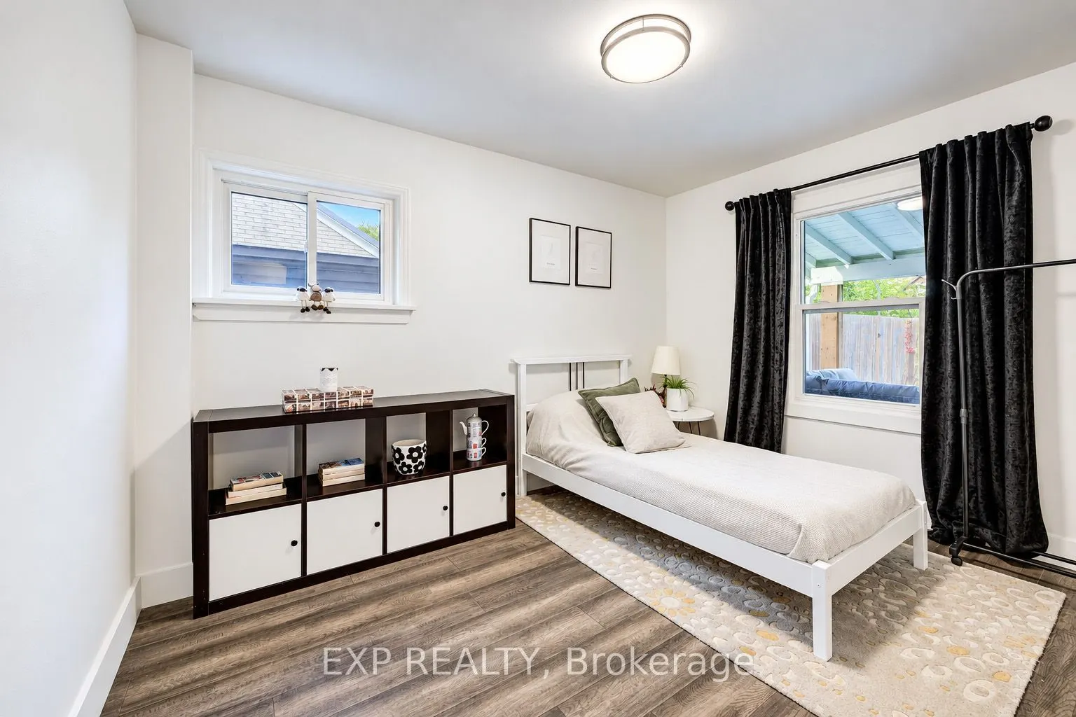 36 Crestwood Avenue