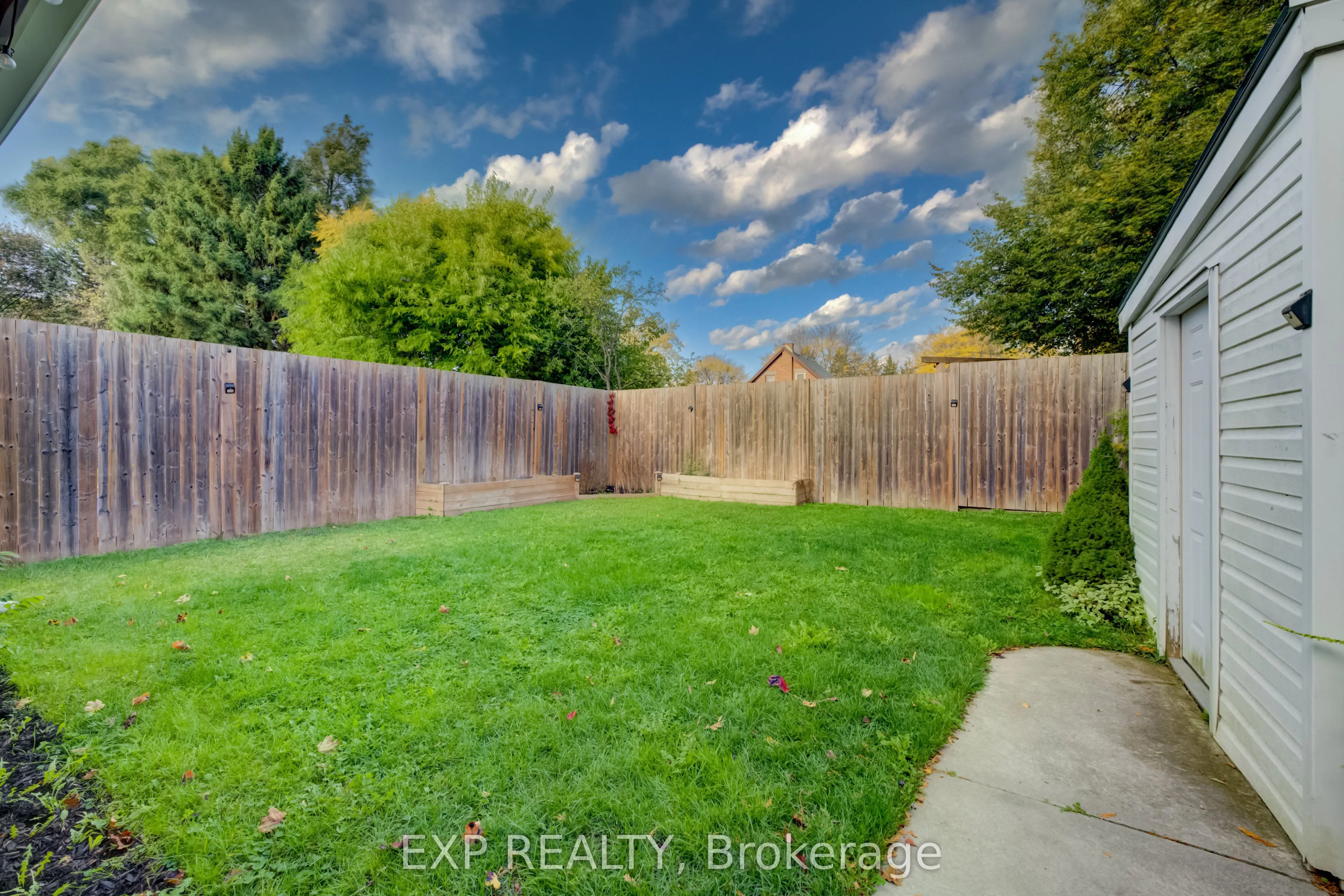 36 Crestwood Avenue