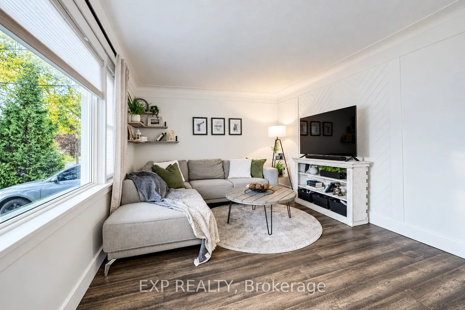36 Crestwood Avenue