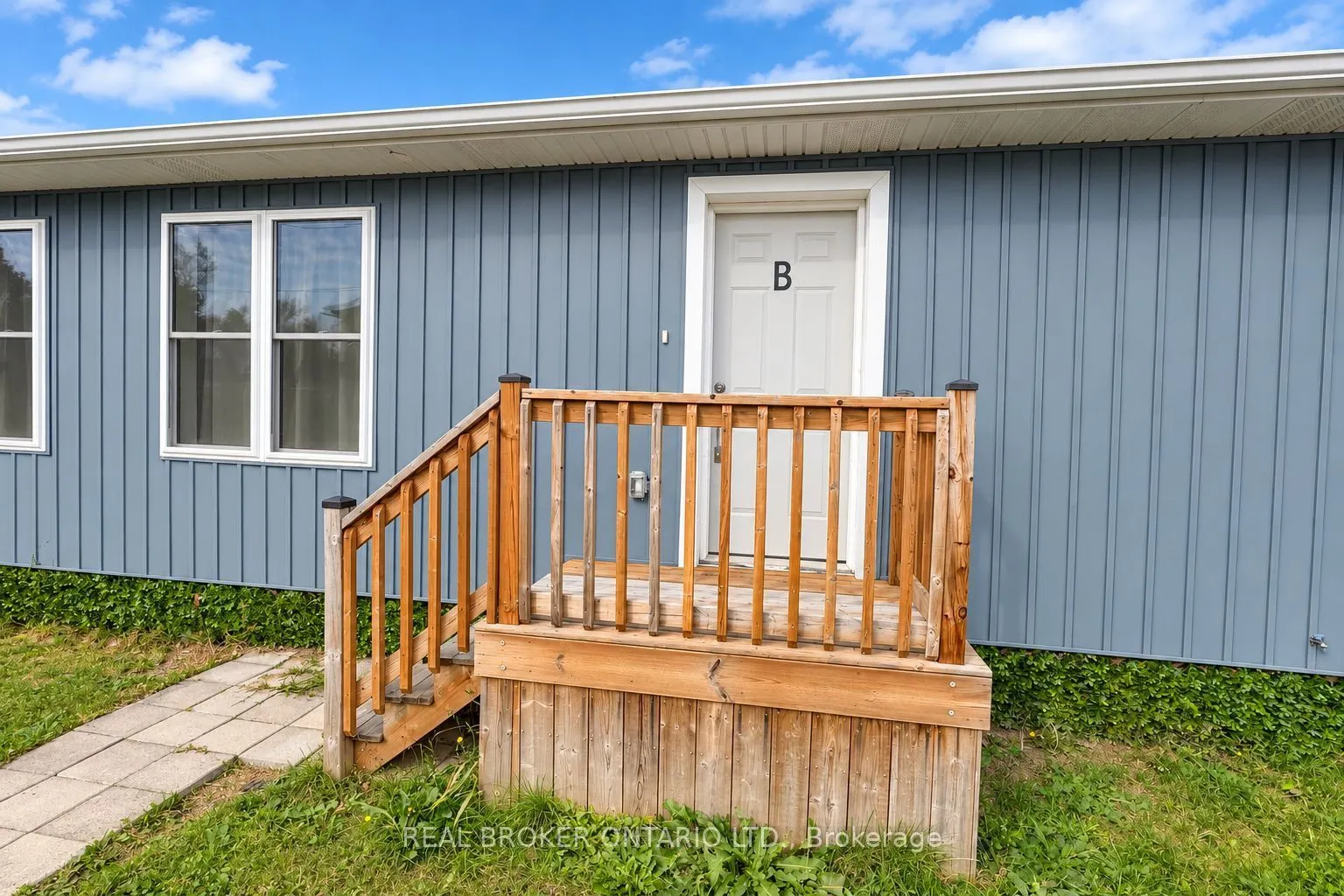 15 Keele Street #Unit B
