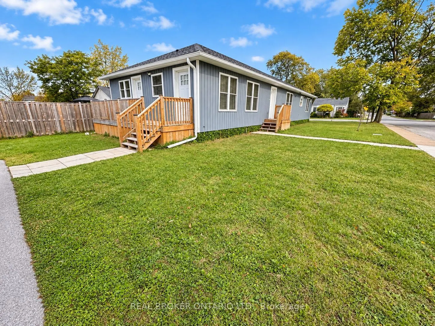 15 Keele Street #Unit B