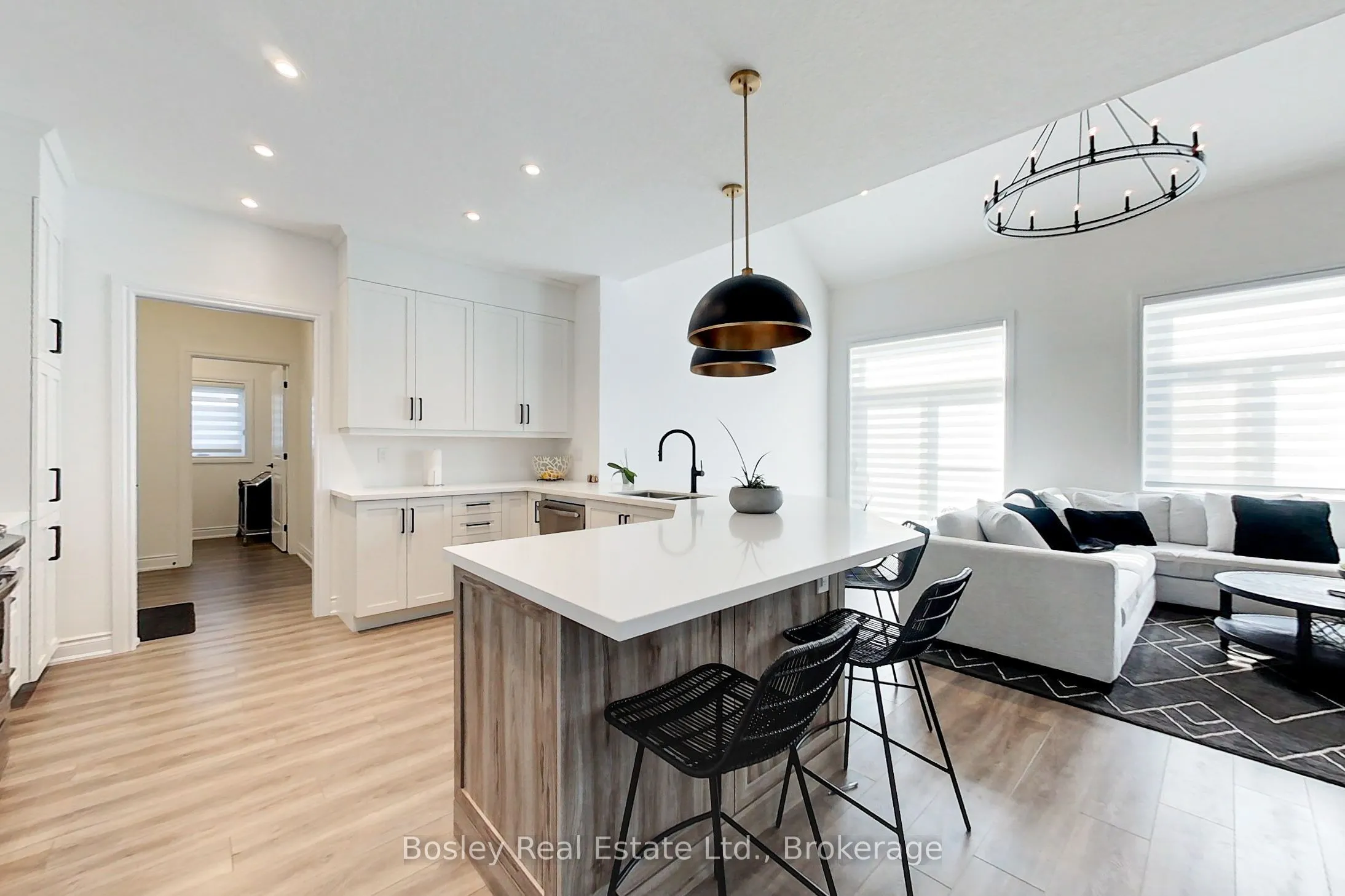162 Anchors Way #29