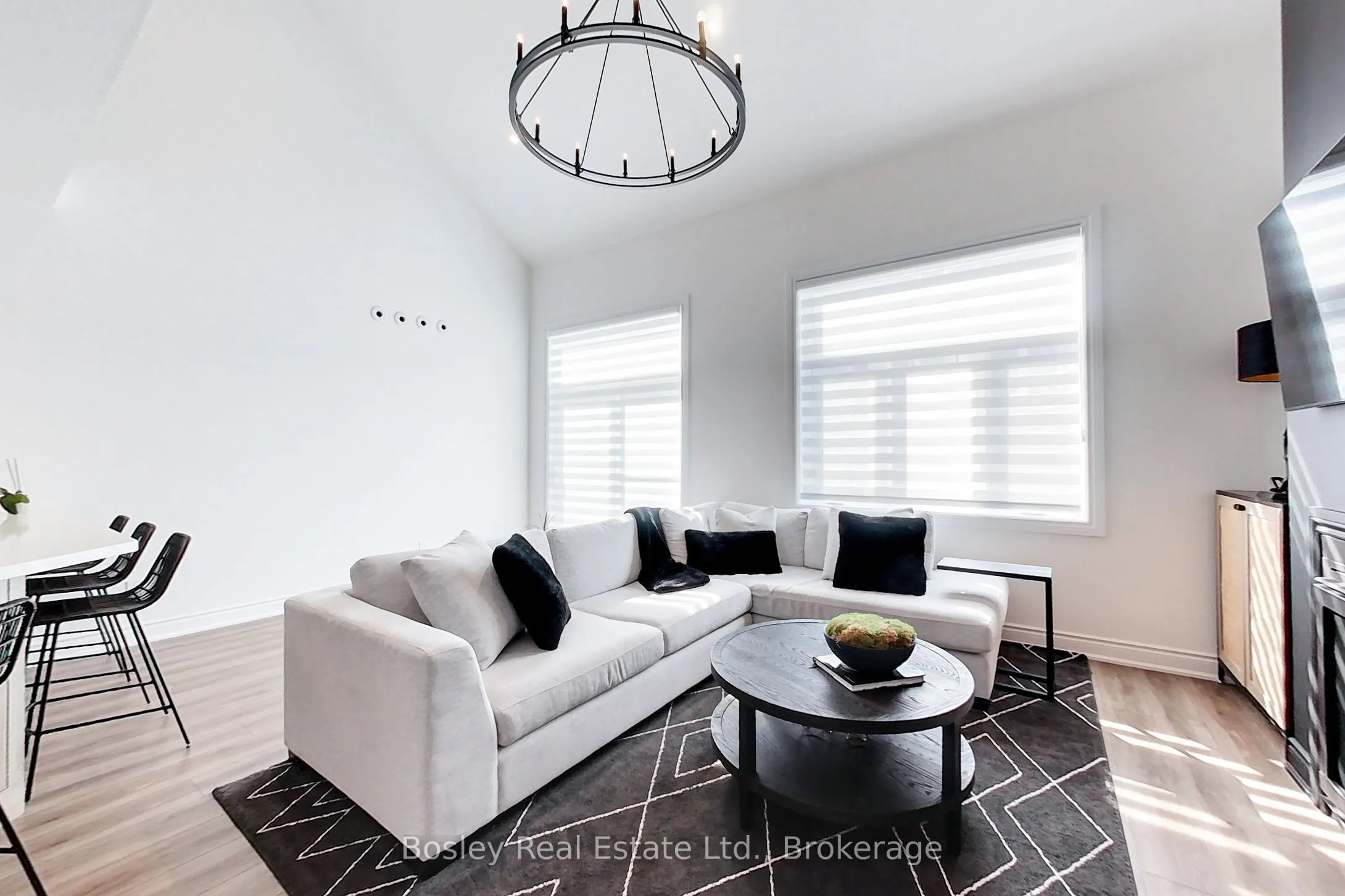162 Anchors Way #29