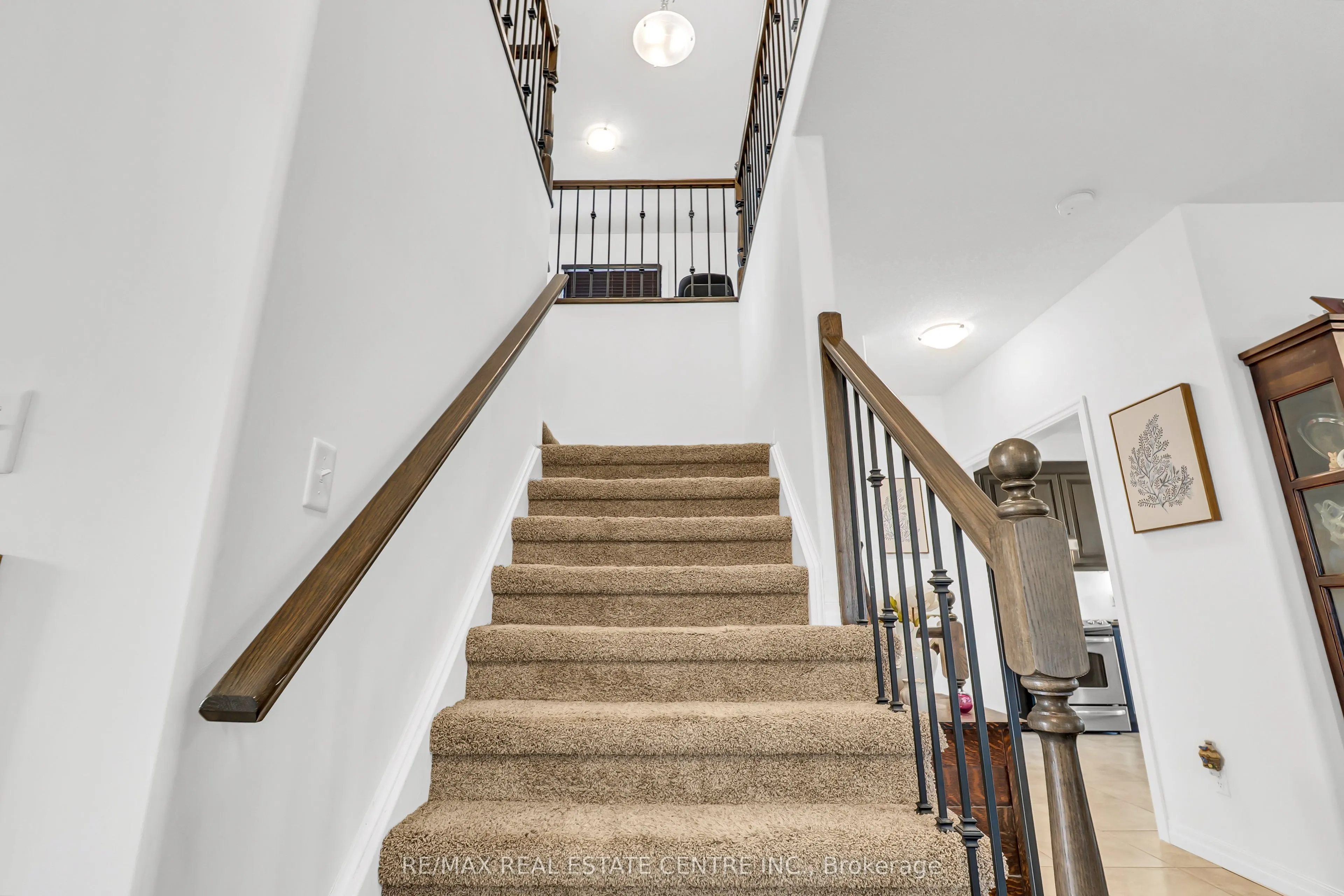 365 WOODBINE Avenue