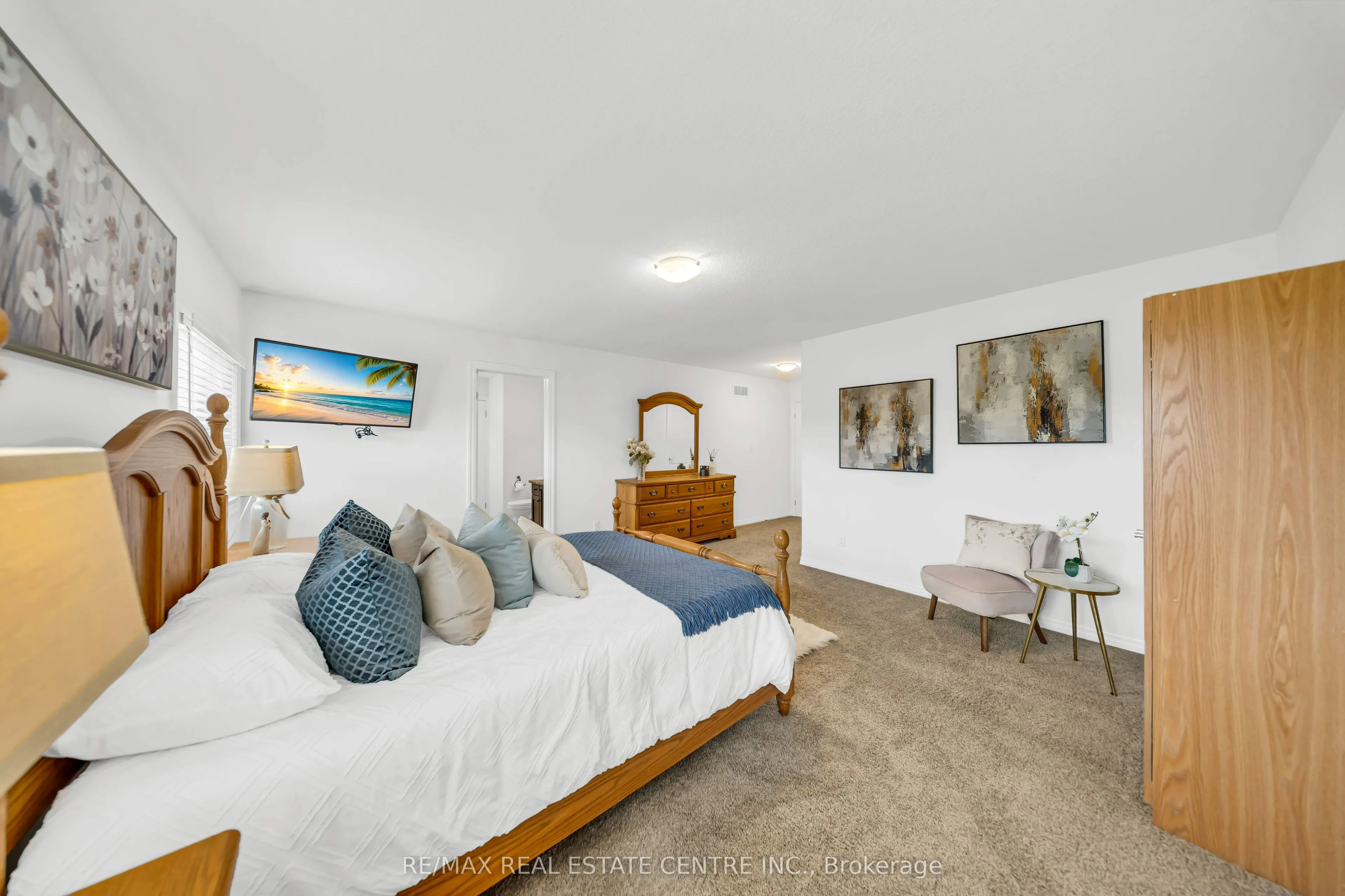 365 WOODBINE Avenue