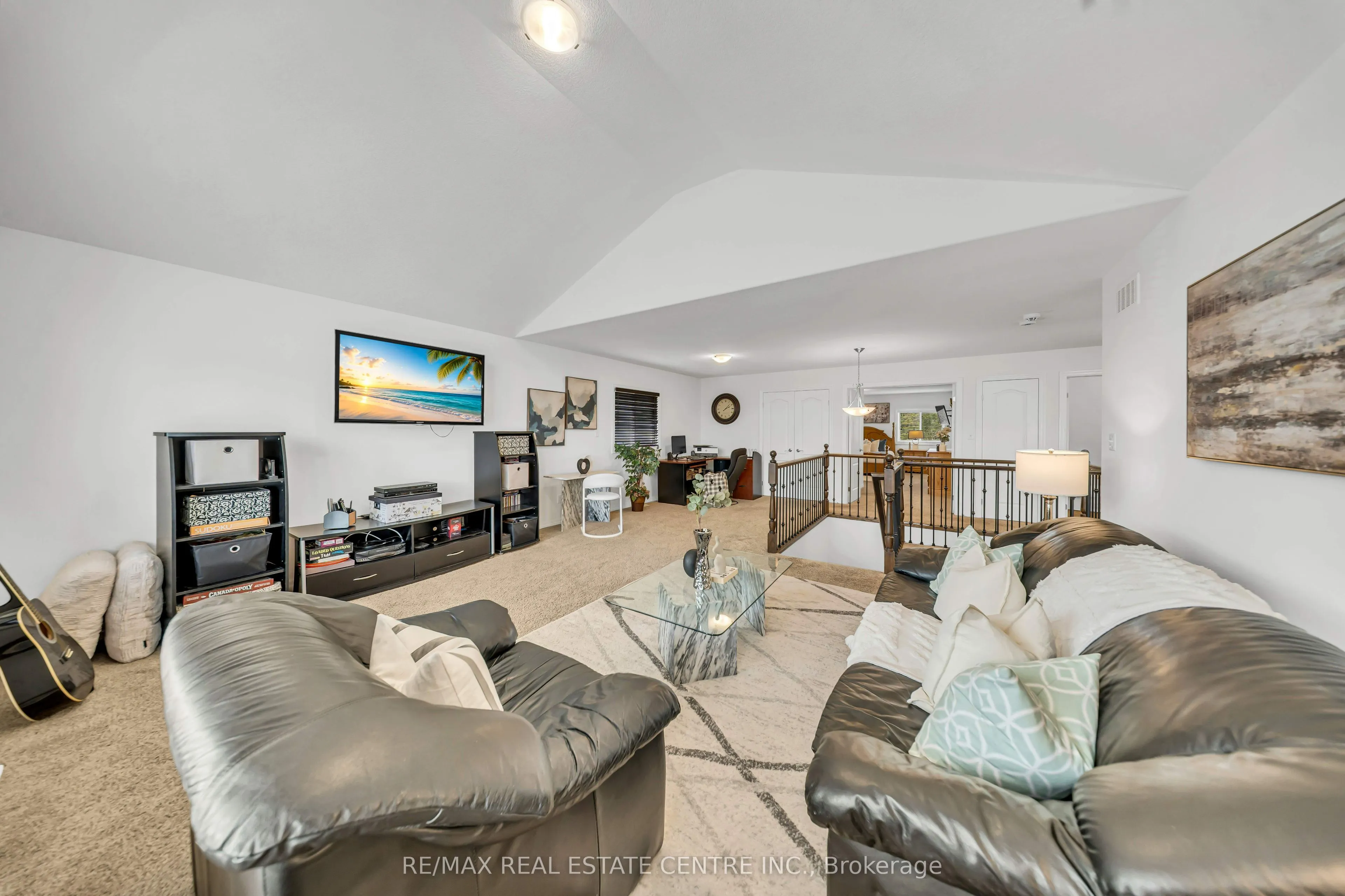 365 WOODBINE Avenue