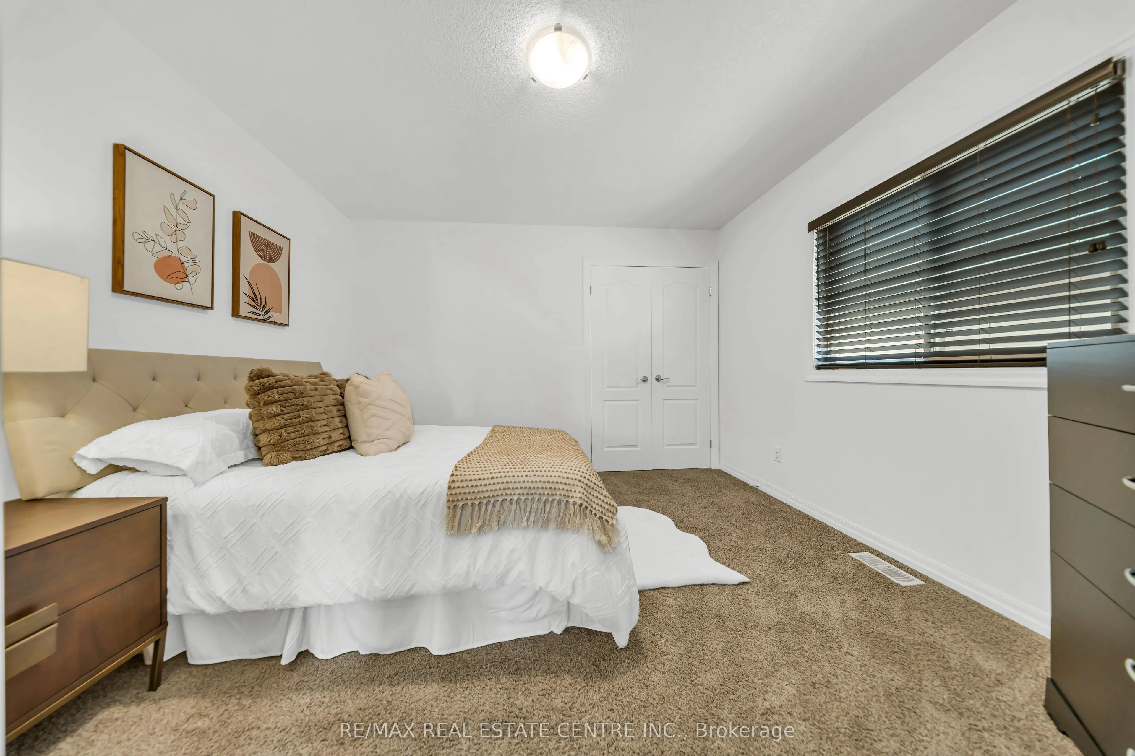 365 WOODBINE Avenue