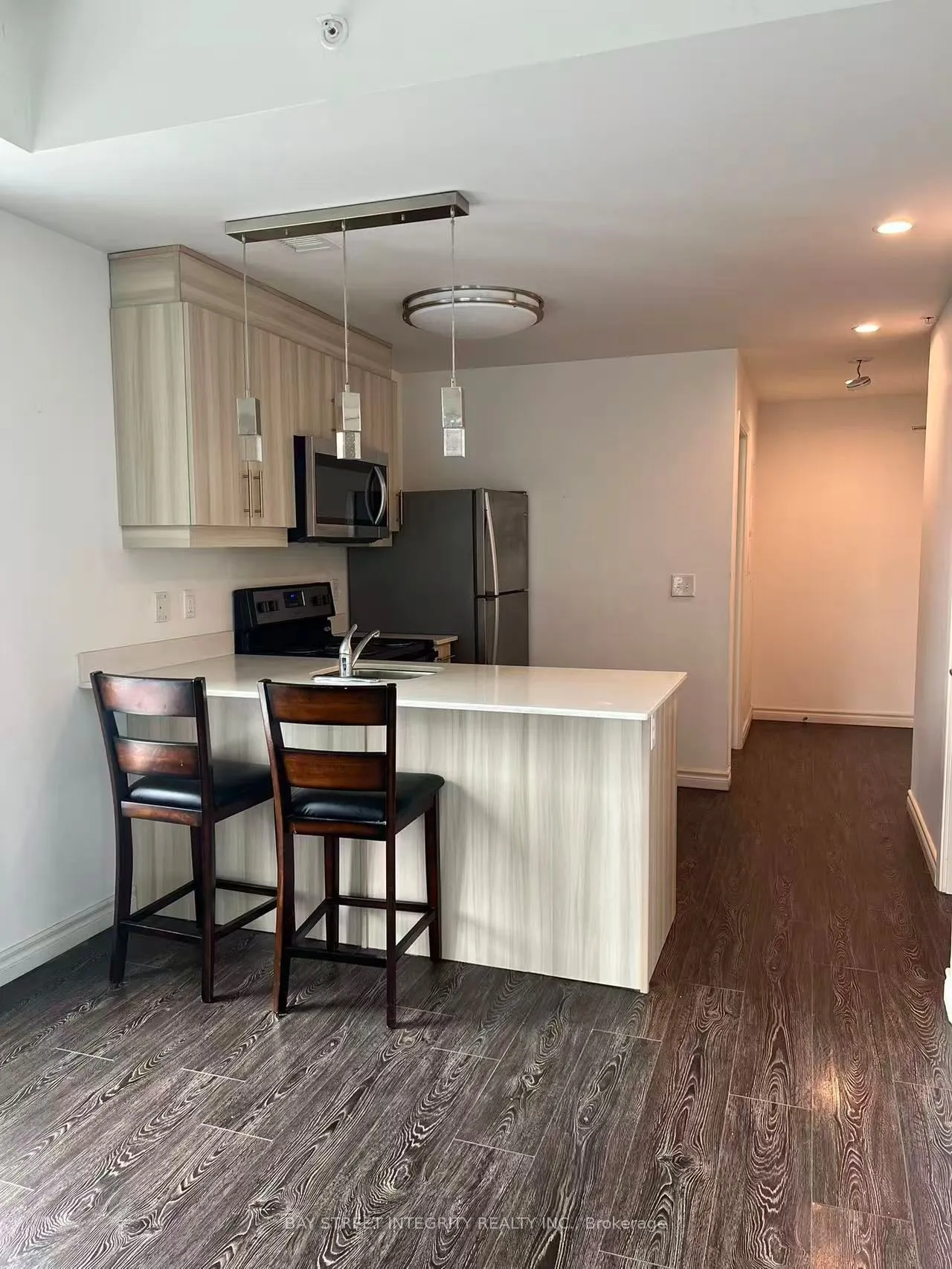 158 King Street #906