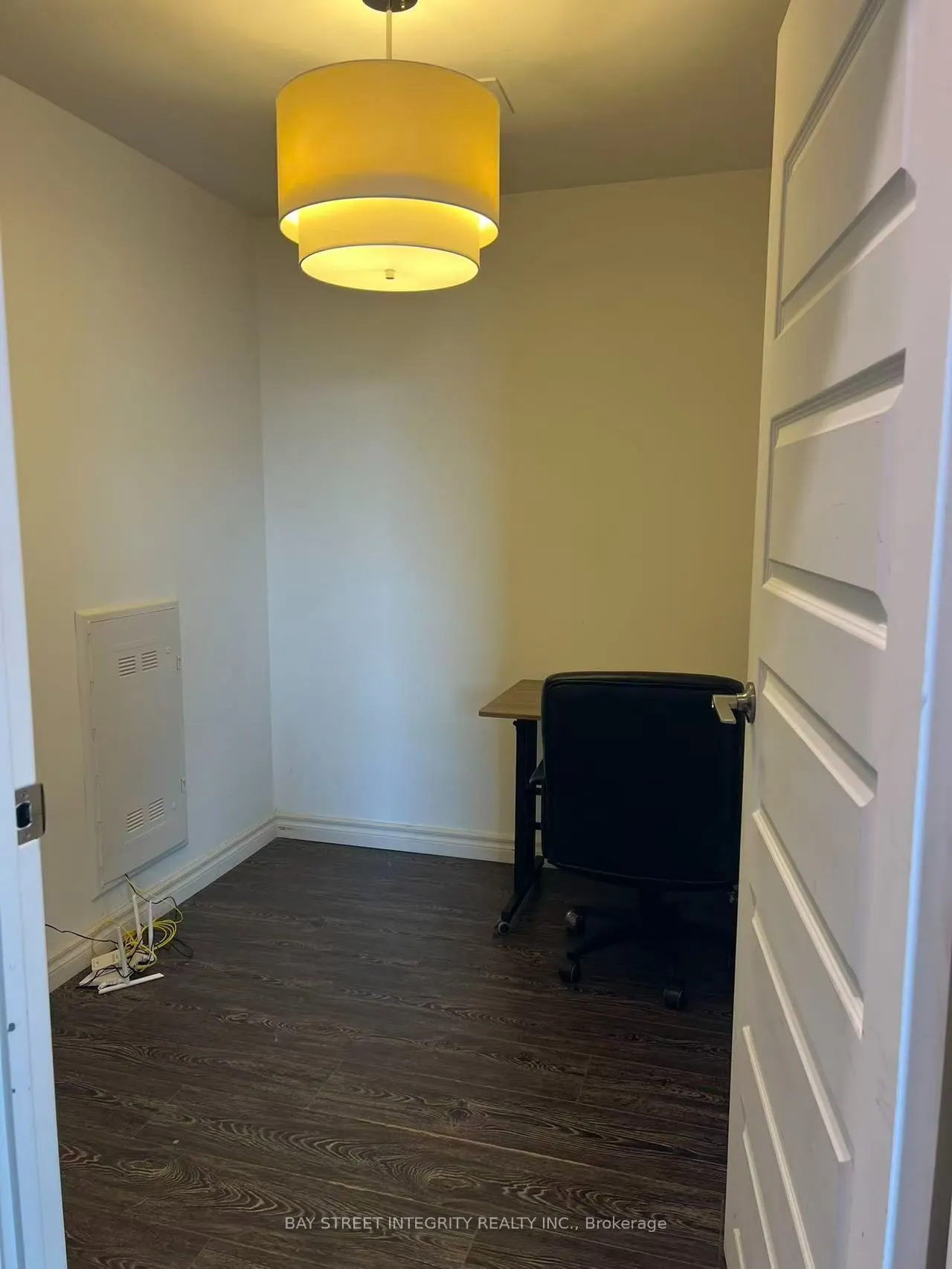 158 King Street #906