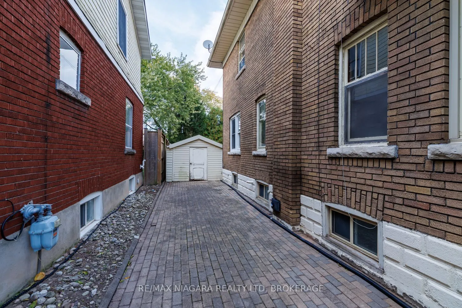 4997 ARMOURY Street