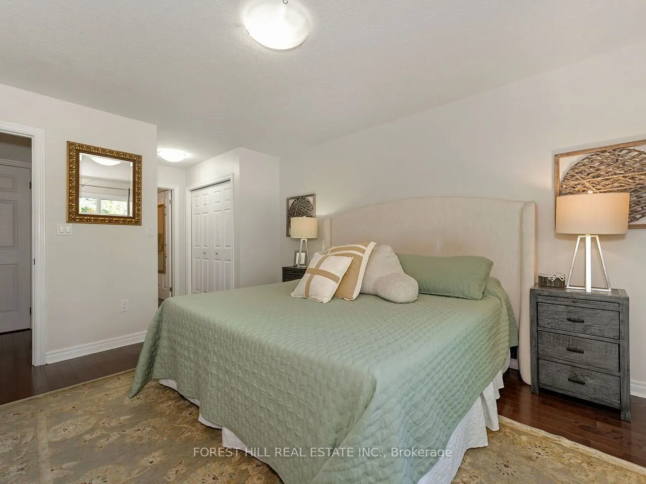 112 McArthur Crescent