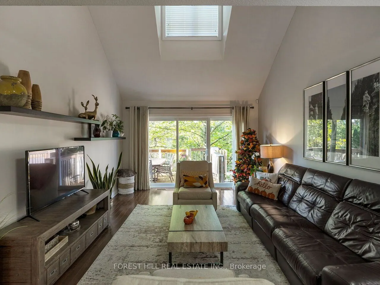 112 McArthur Crescent