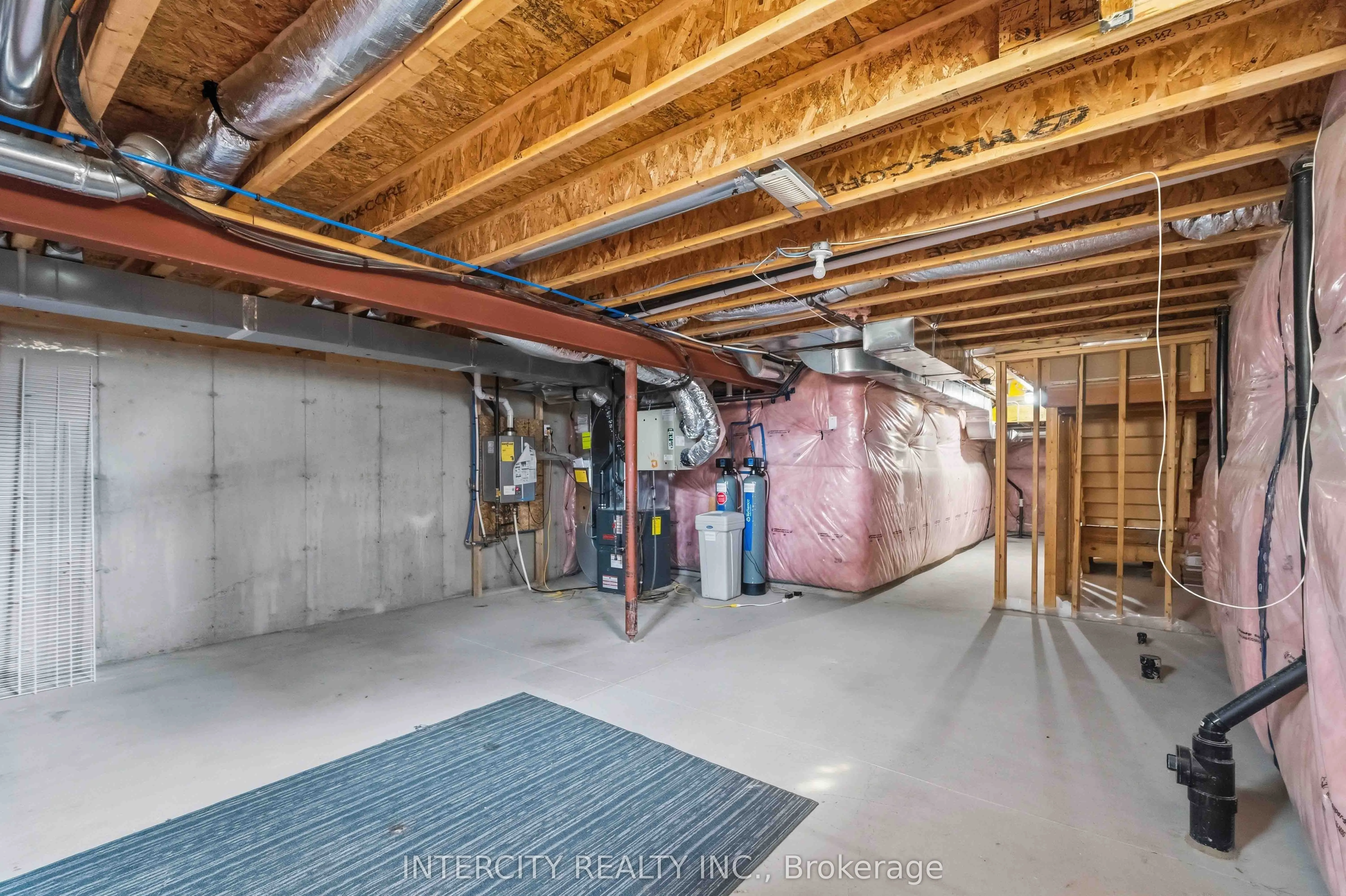 1 Pelican Lane