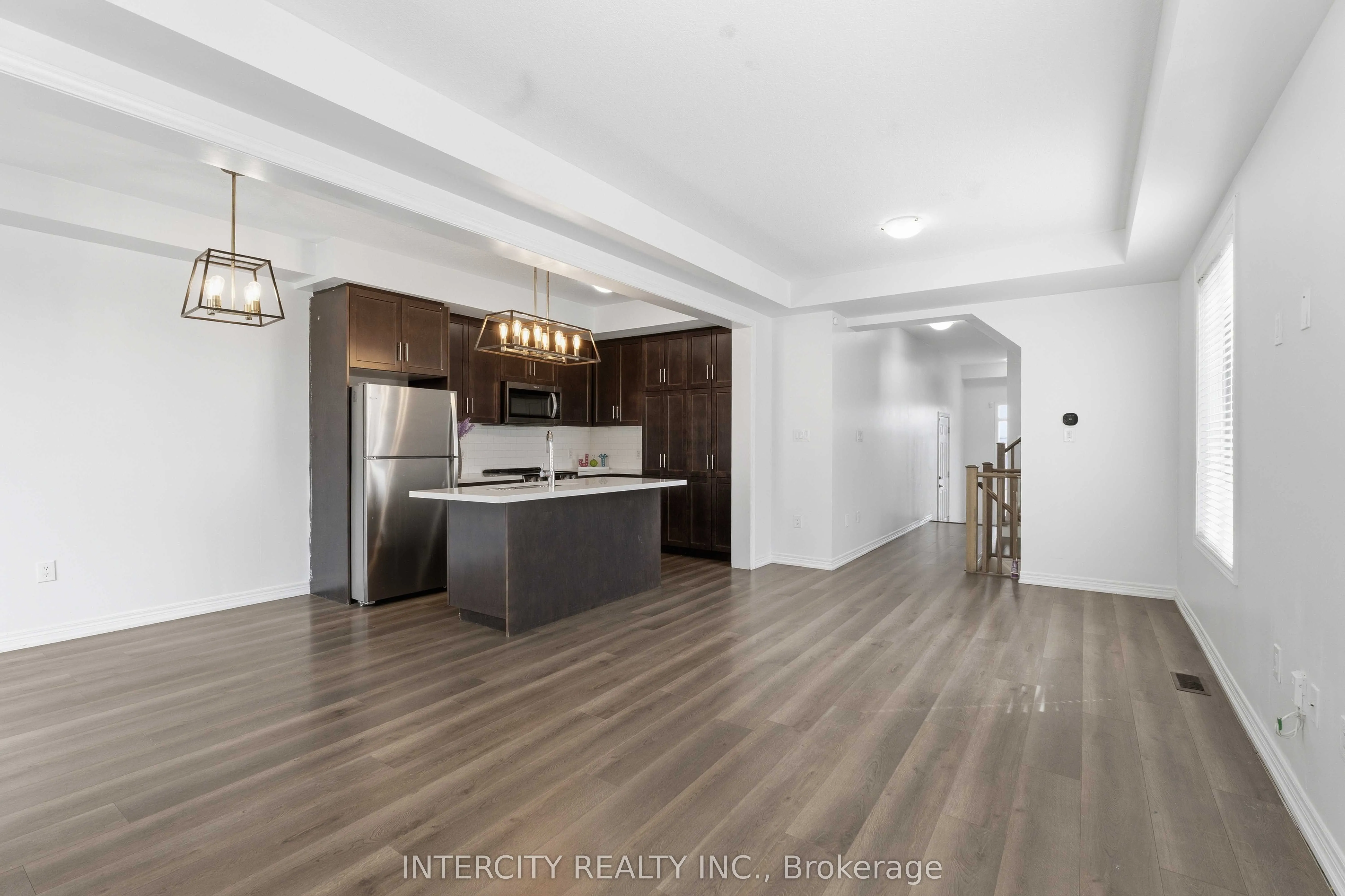 1 Pelican Lane