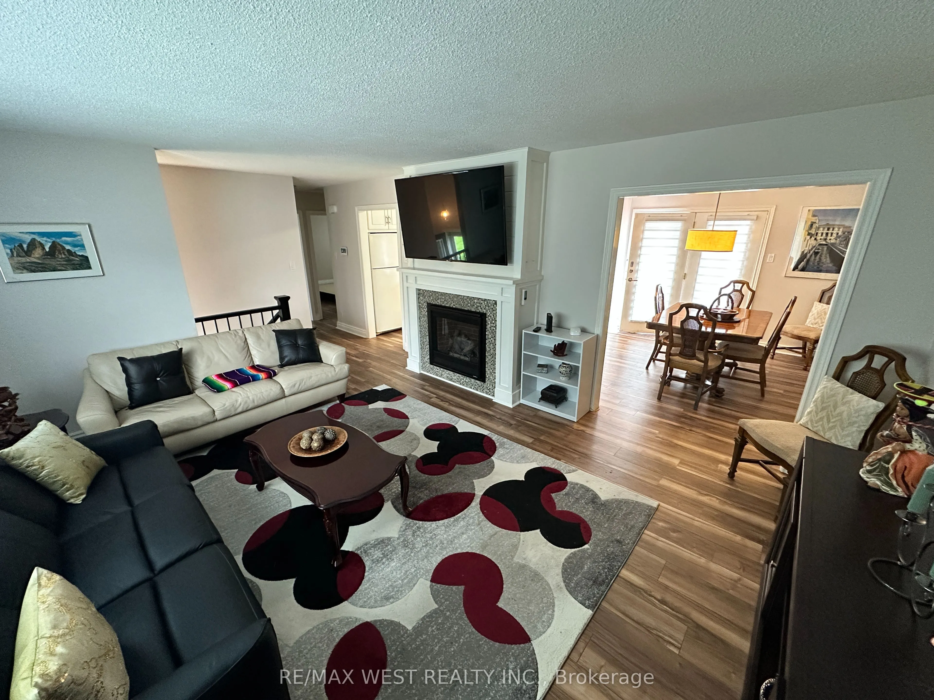 53 Bloomfield Avenue