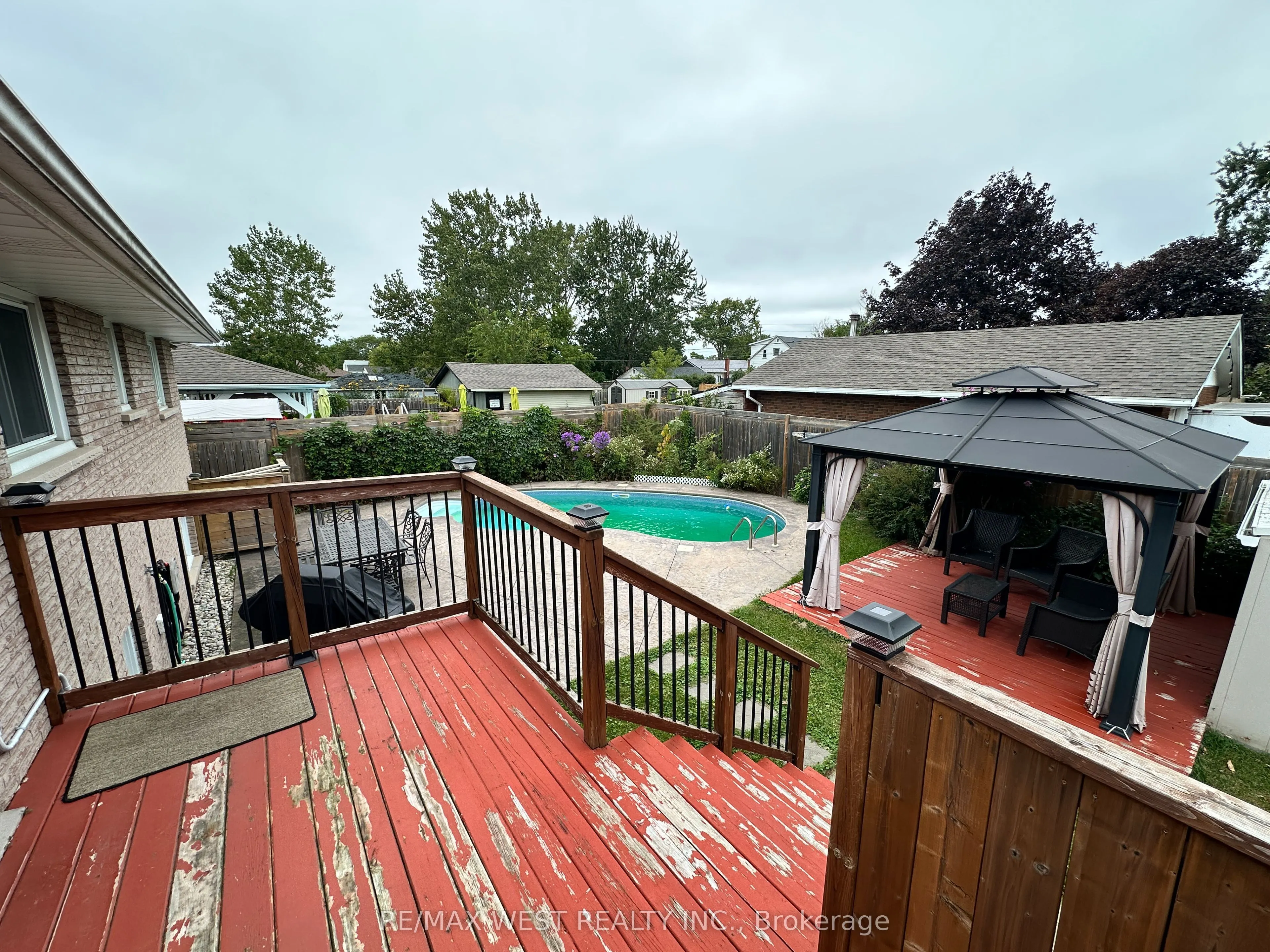 53 Bloomfield Avenue