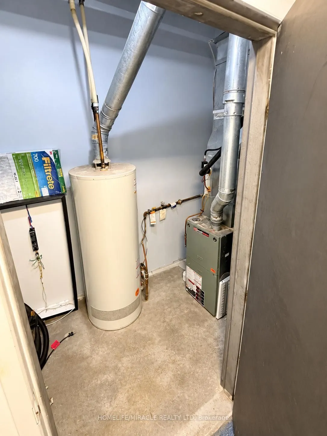 51 King Street E #2