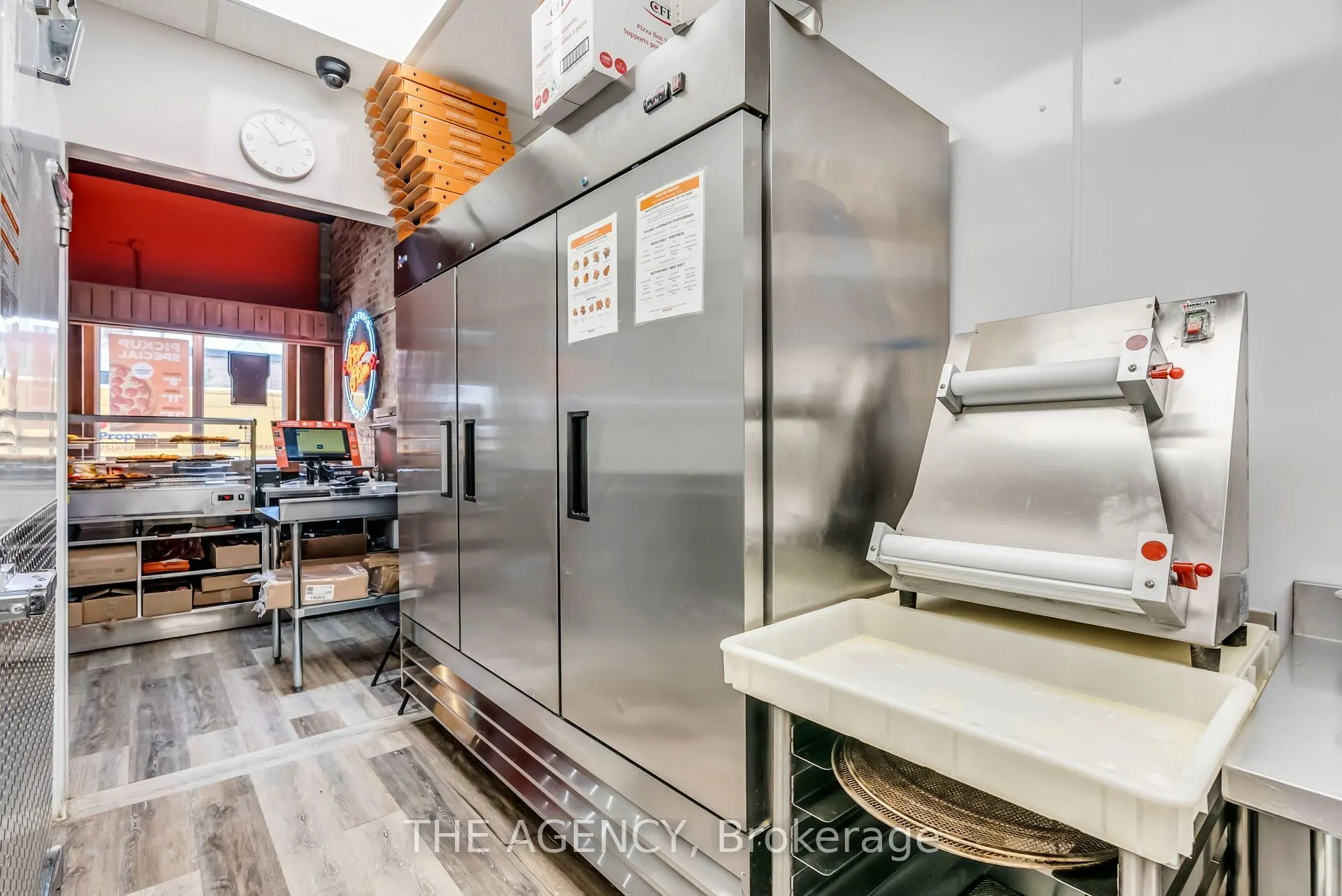 181 Main Street S