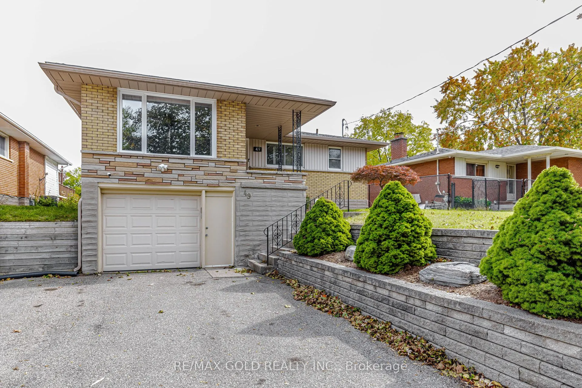 49 Kenneth Avenue