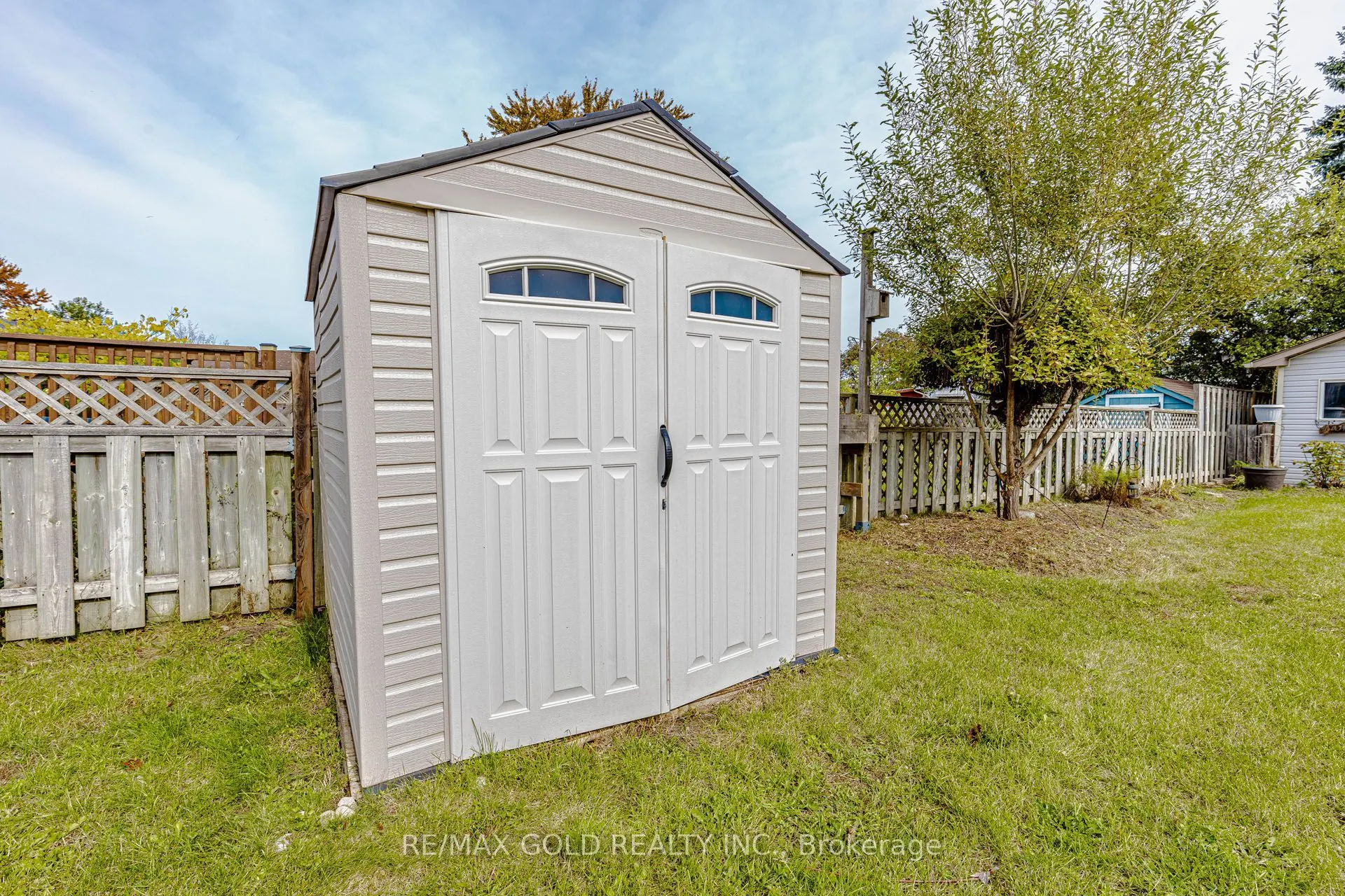 49 Kenneth Avenue