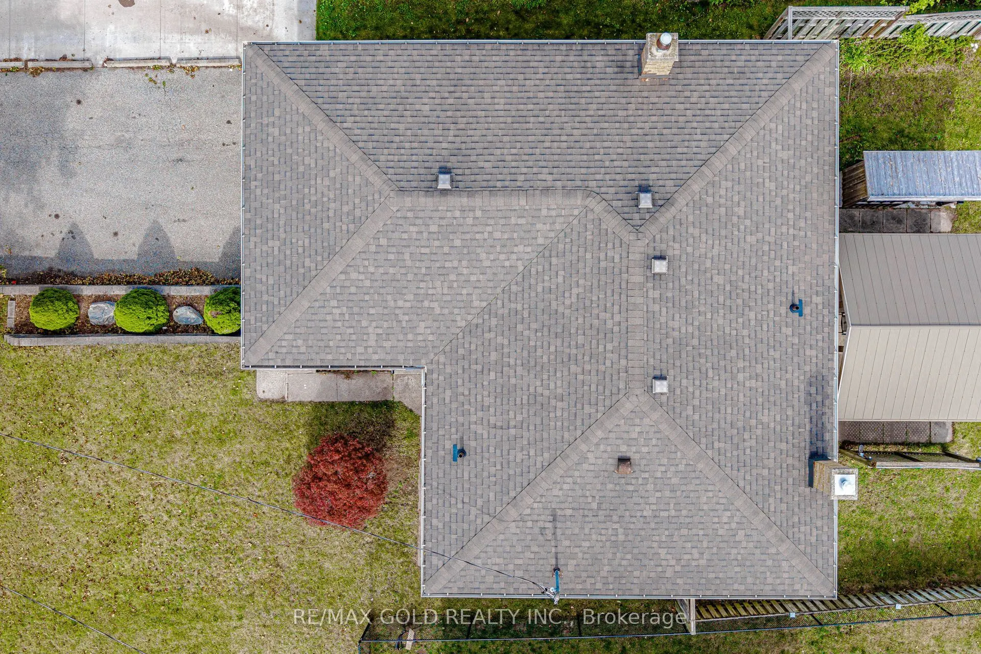 49 Kenneth Avenue