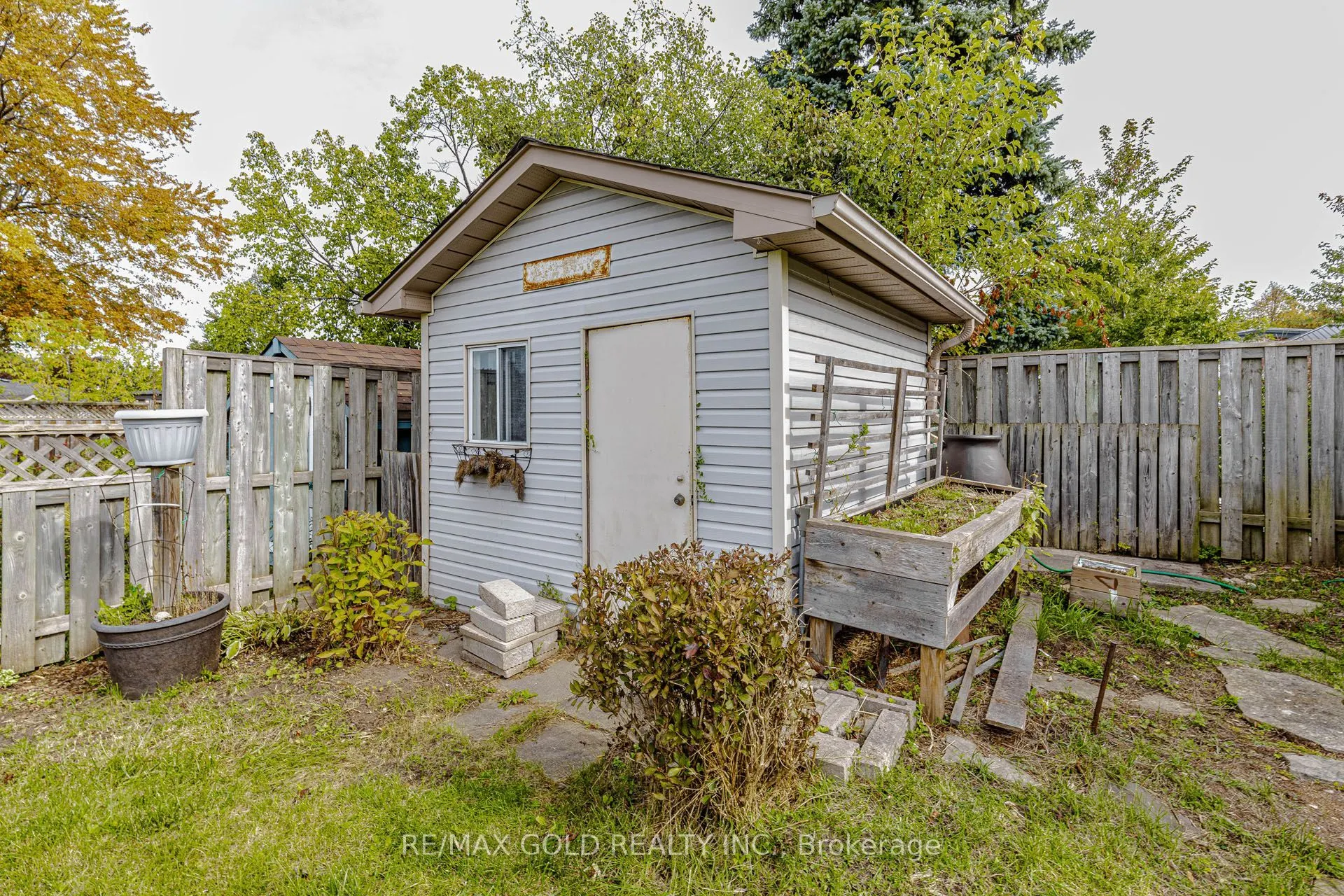 49 Kenneth Avenue