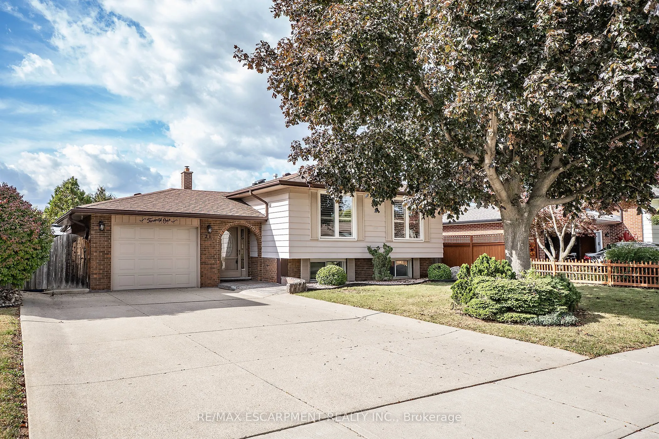21 Green Forest Drive