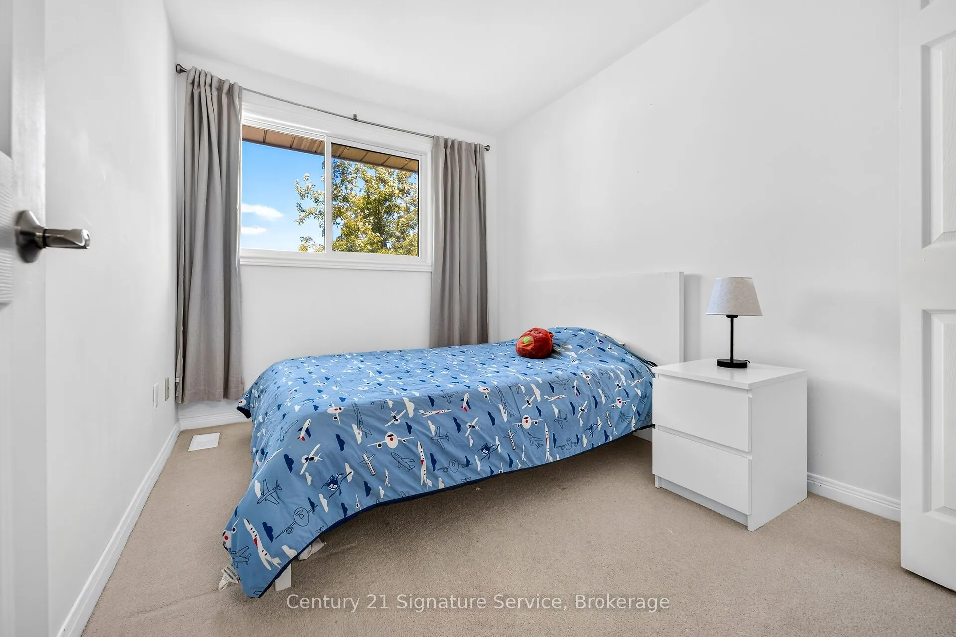 11 Fuller Crescent