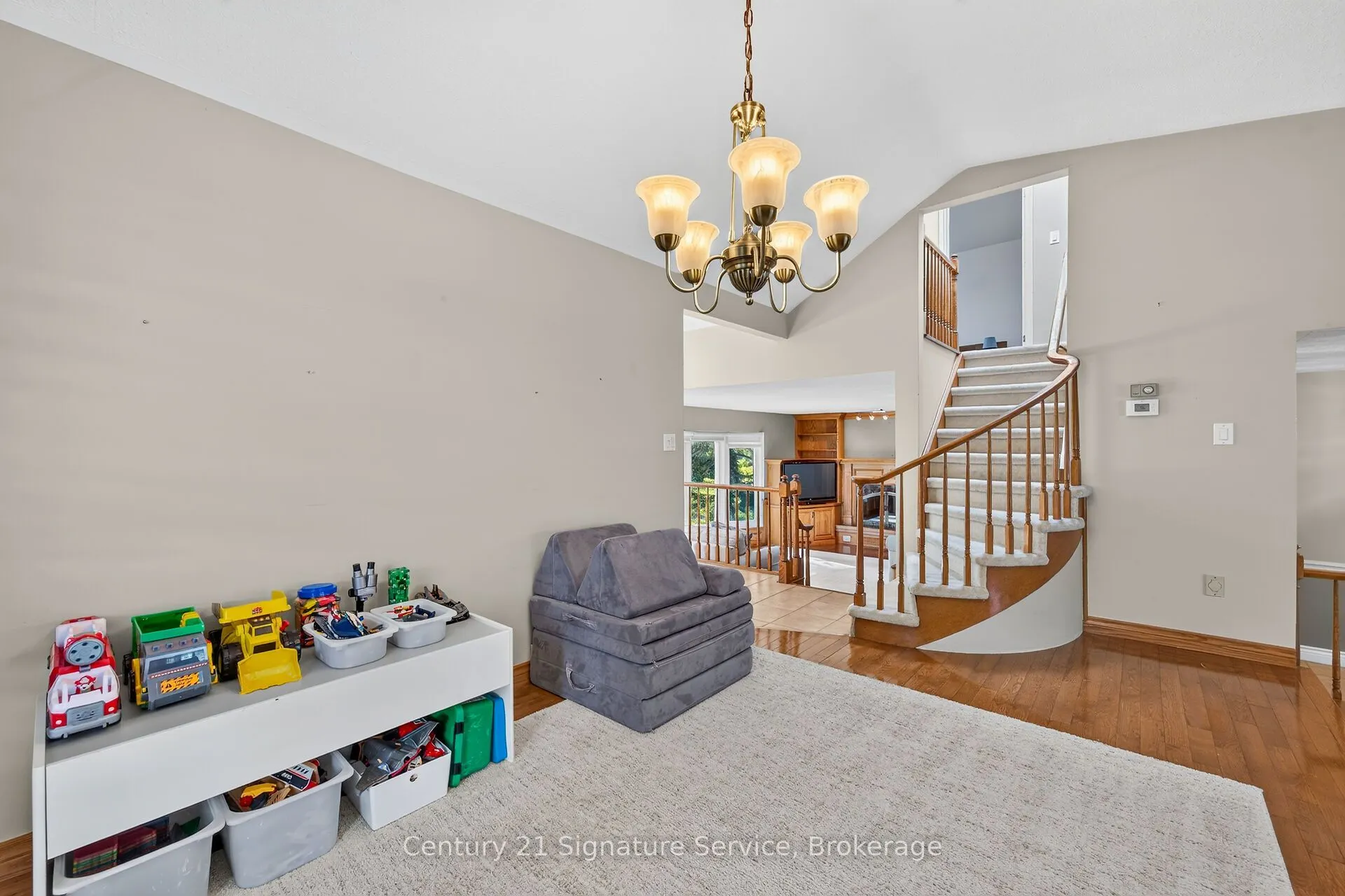 11 Fuller Crescent